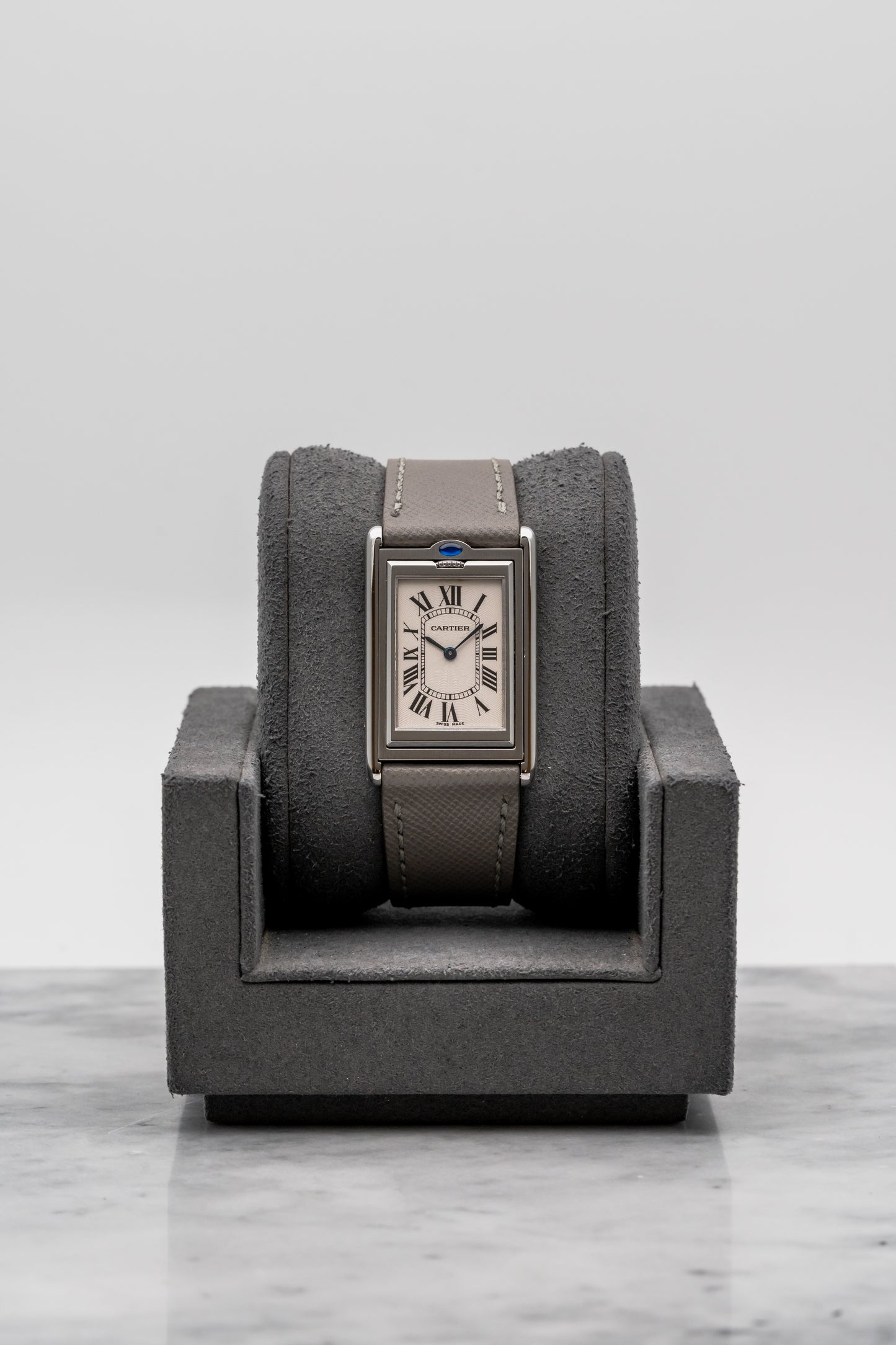 Cartier Collection Privée Tank Basculante 2390