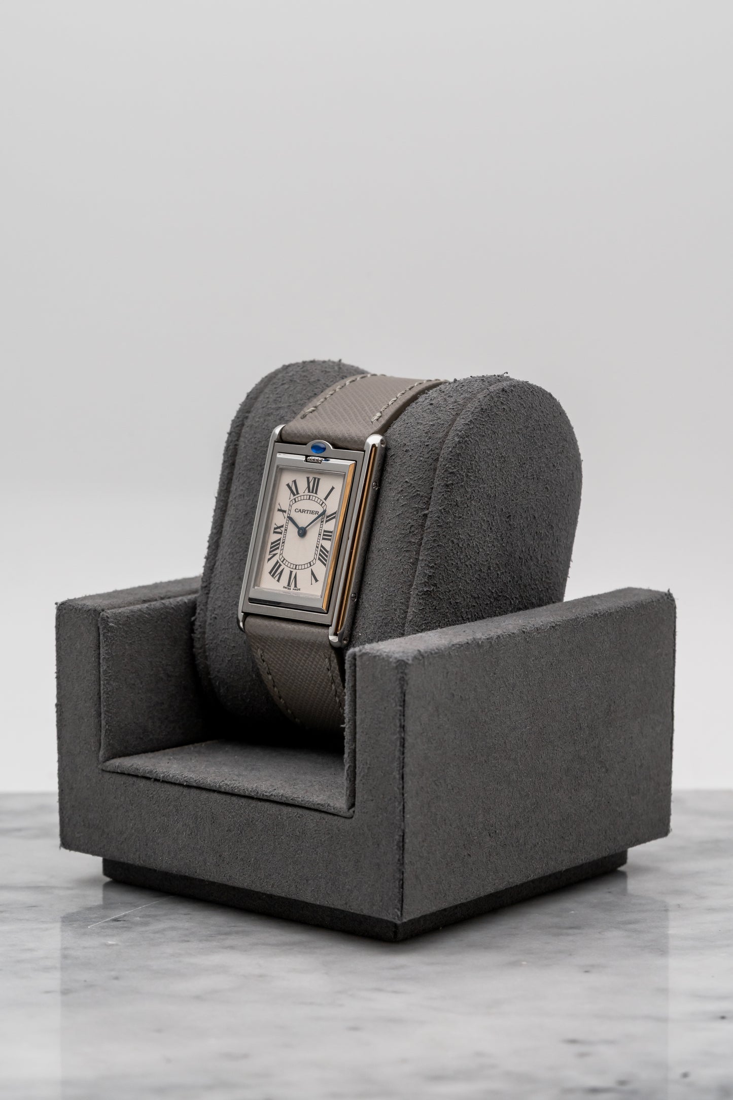 Cartier Collection Privée Tank Basculante 2390