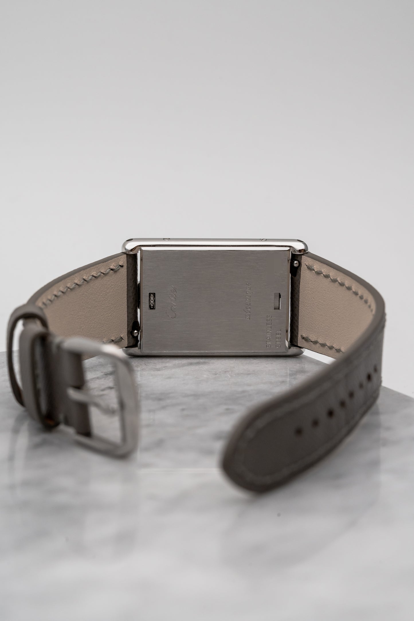 Cartier Collection Privée Tank Basculante 2390