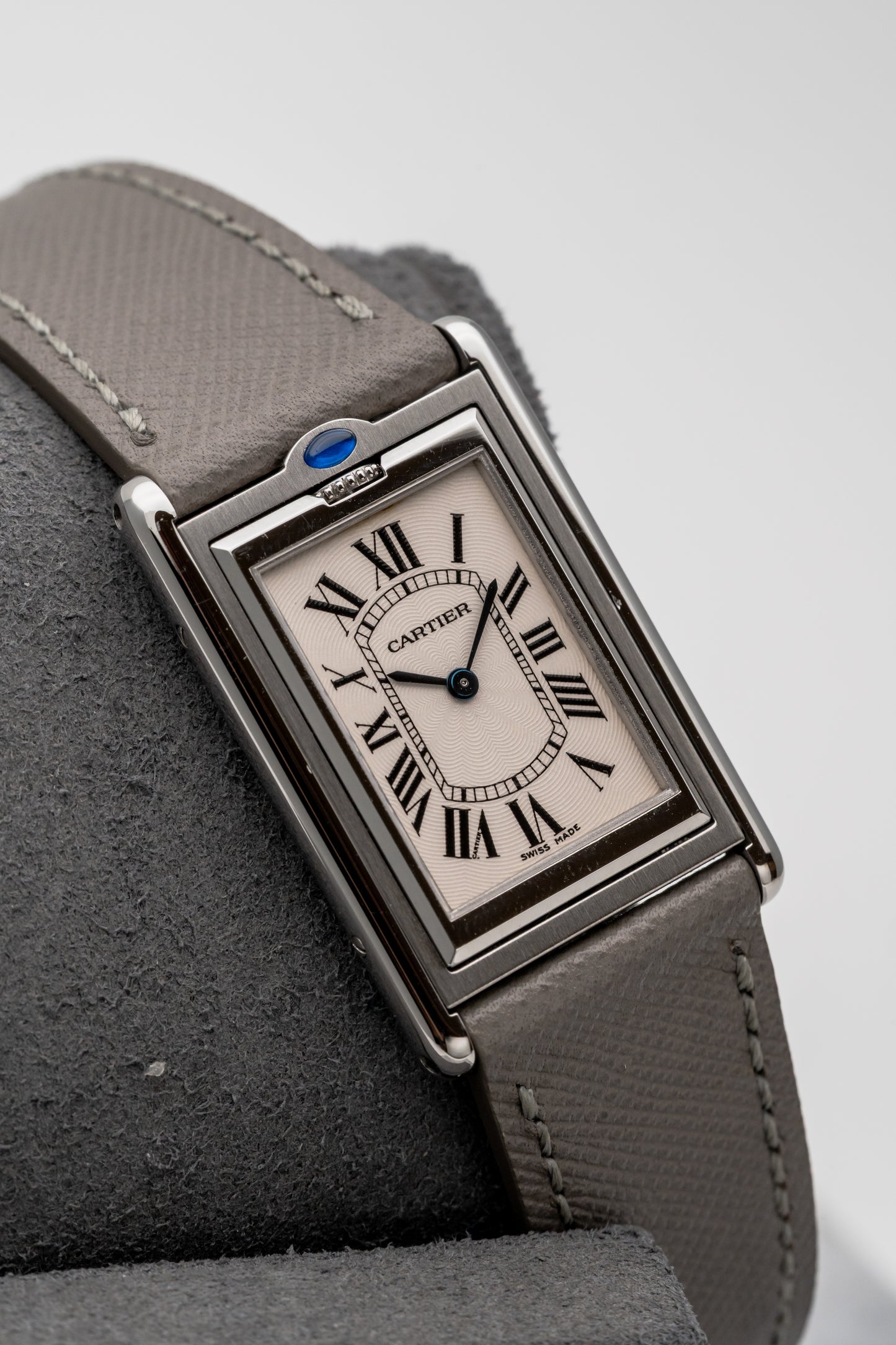Cartier Collection Privée Tank Basculante 2390