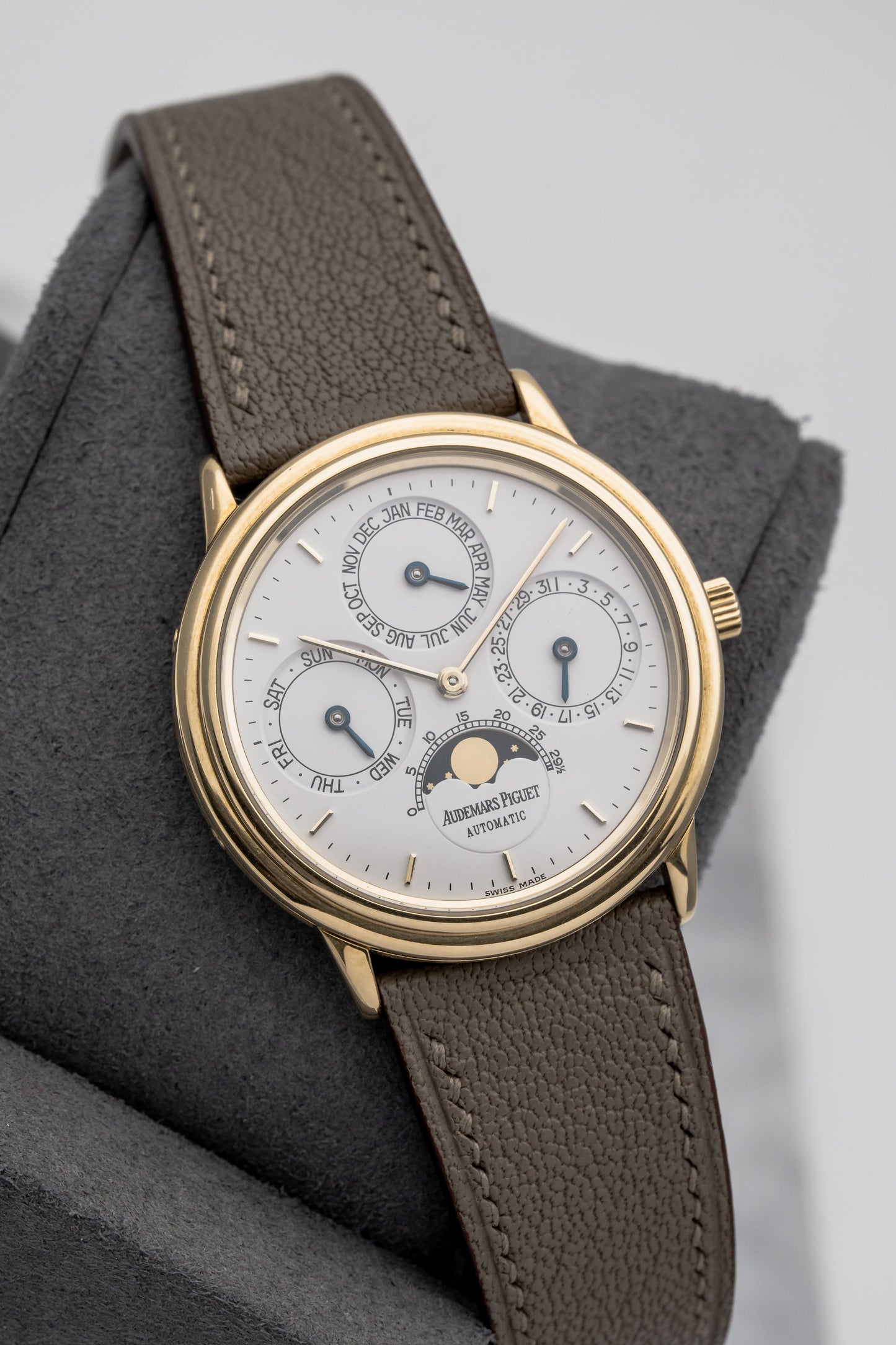 Audemars Piguet Quantième Perpétuel 25657BA, Silver Dial