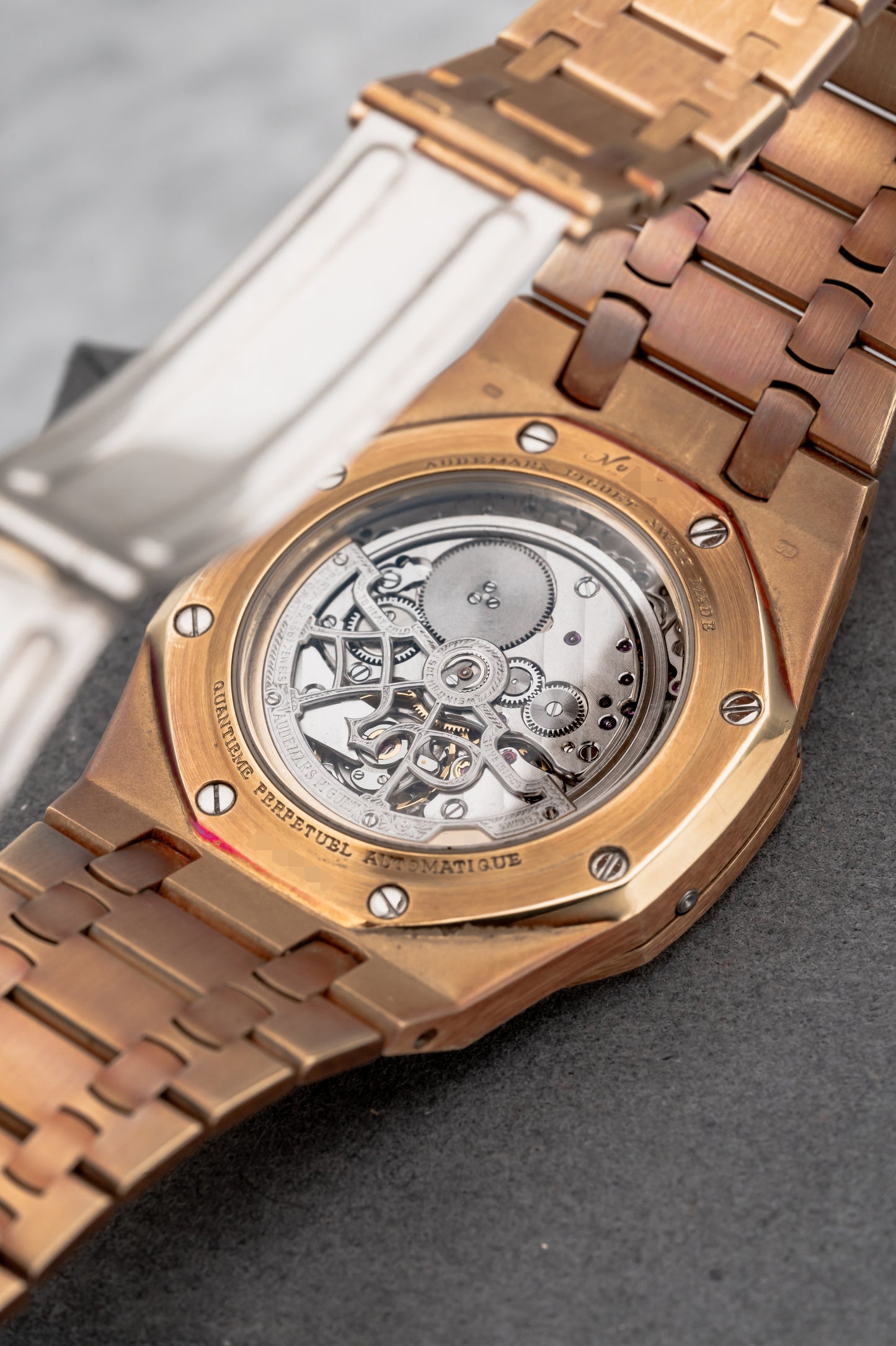 Audemars Piguet Royal Oak Perpetual Calendar 25686BA Champagne Dial