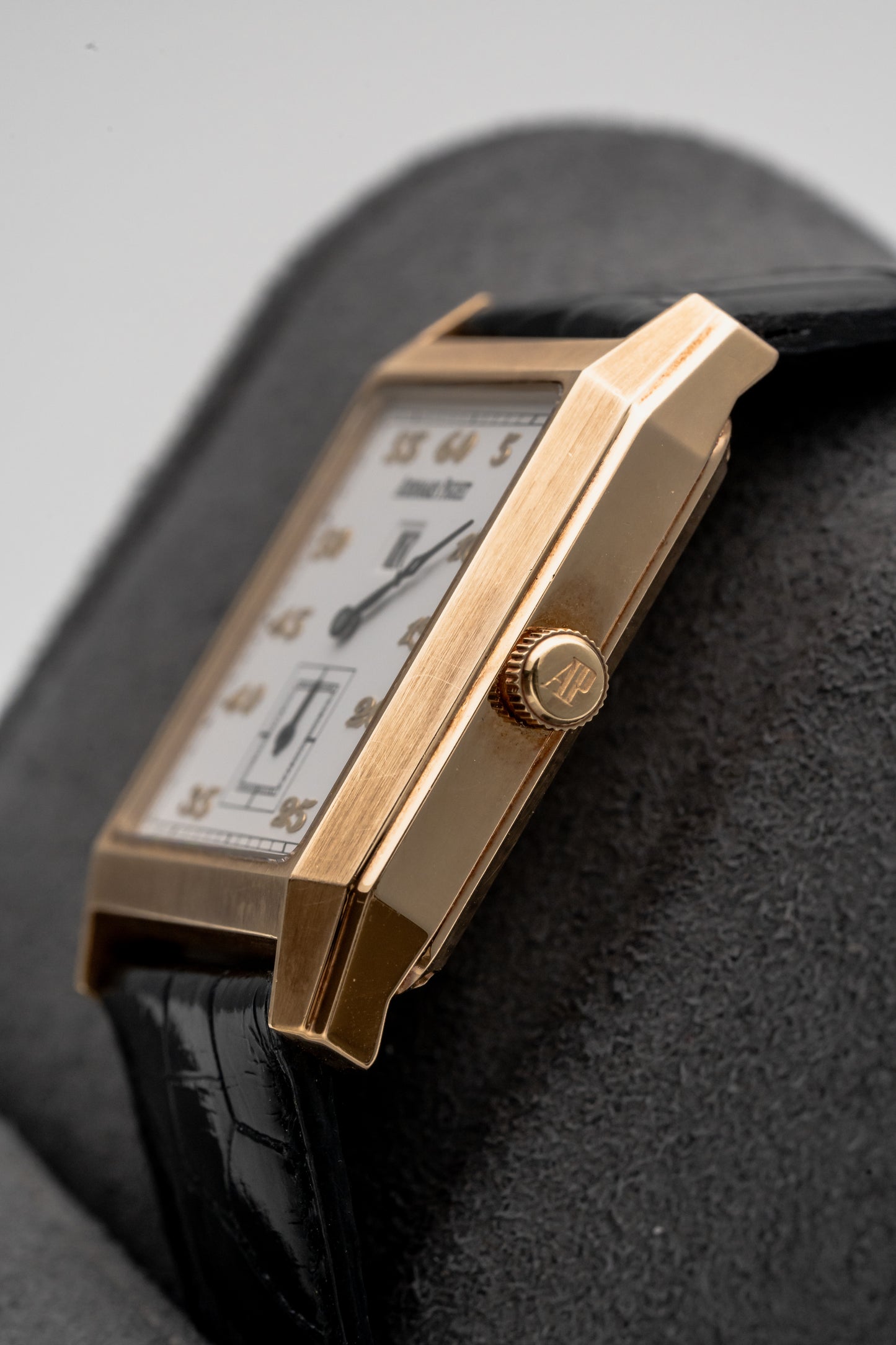 Audemars Piguet Minute Repeater 25723BA White Dial