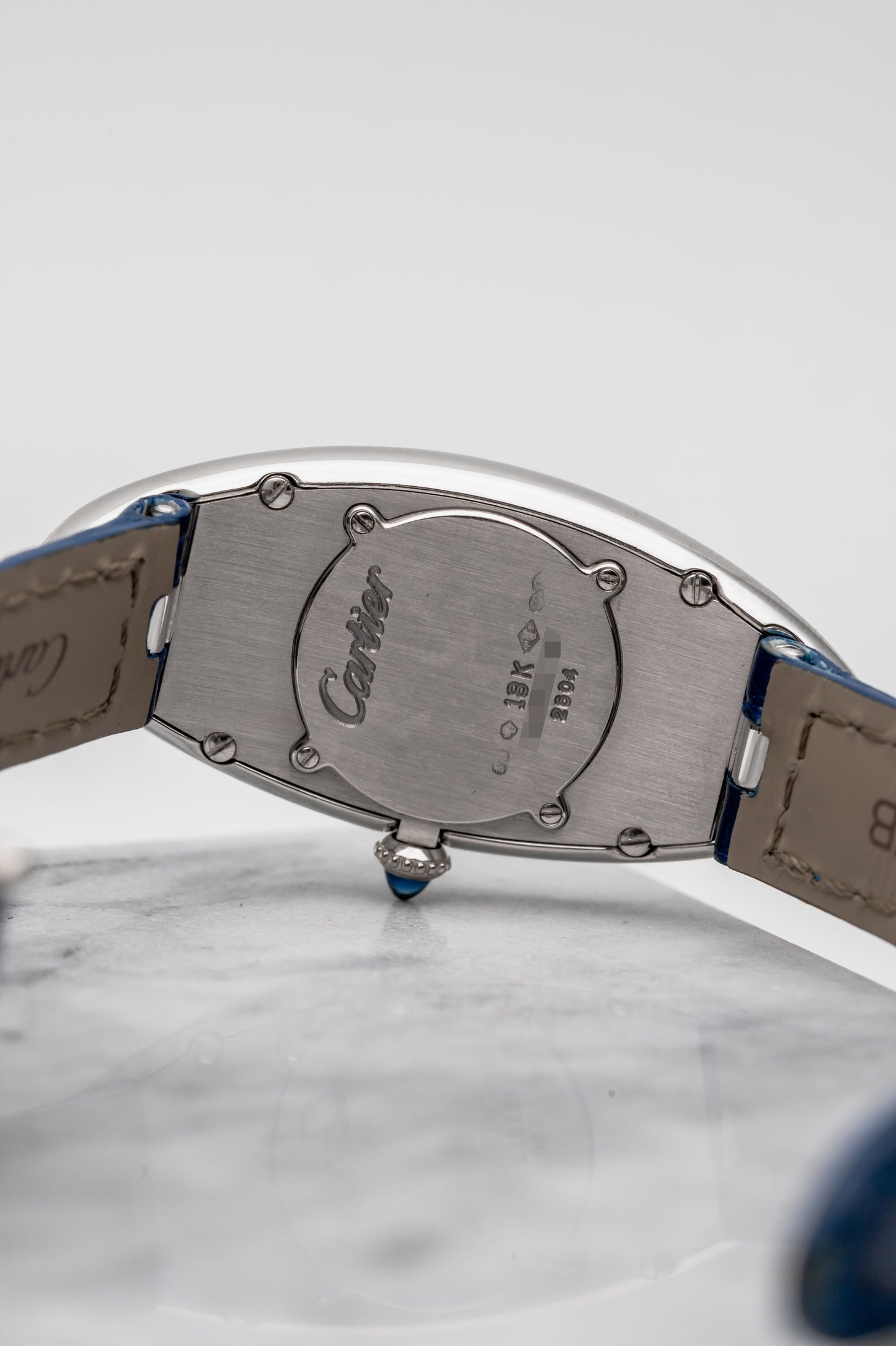 Cartier Baignoire Allongée 2604, Silver Guilloché Dial