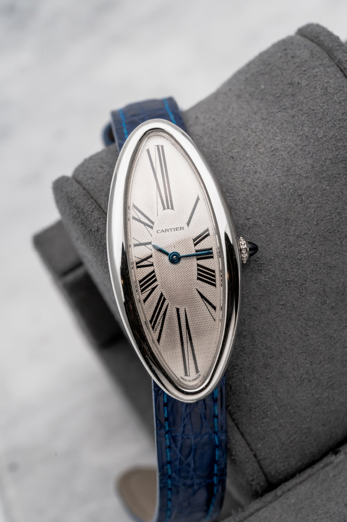 Cartier Baignoire Allongée 2604, Silver Guilloché Dial