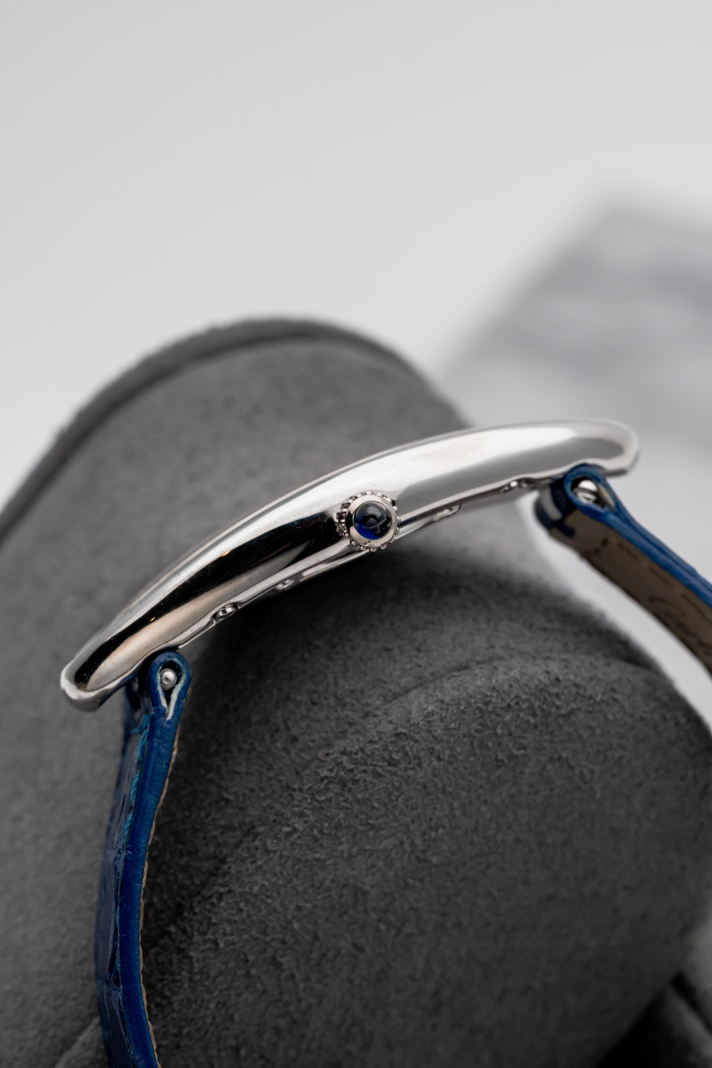 Cartier Baignoire Allongée 2604, Silver Guilloché Dial