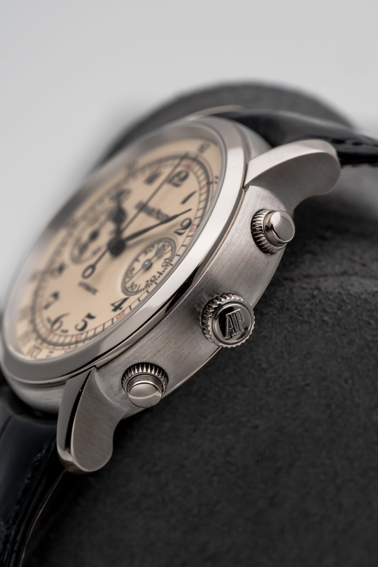 Audemars Piguet Jules Audemars Chronograph 26100BC Ivory Dial