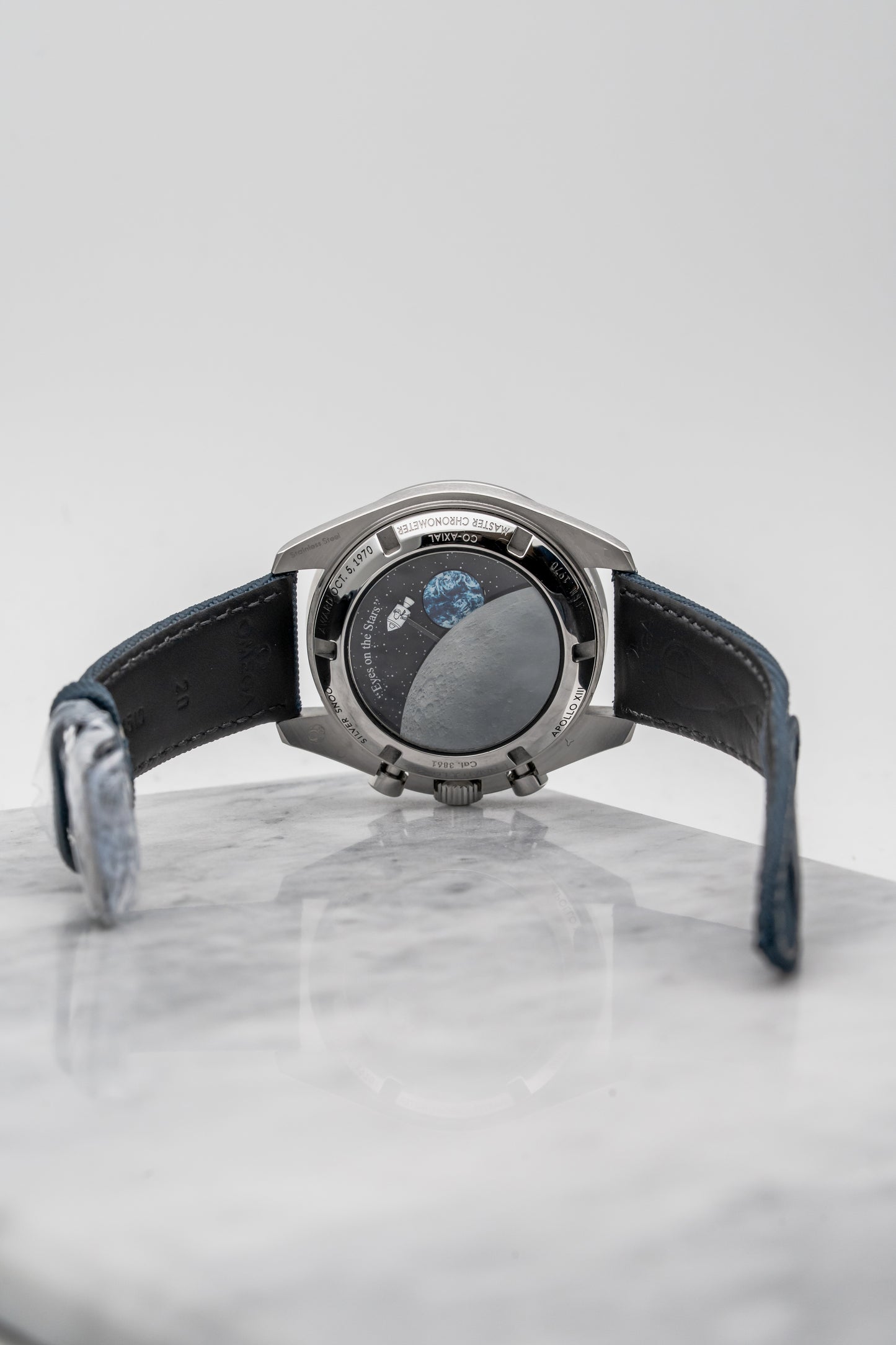 Omega Speedmaster 310.32.42.50.02.001 Snoopy Dial