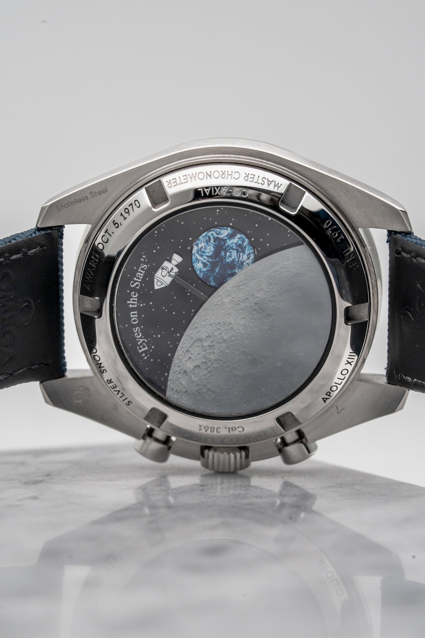 Omega Speedmaster 310.32.42.50.02.001 Snoopy Dial