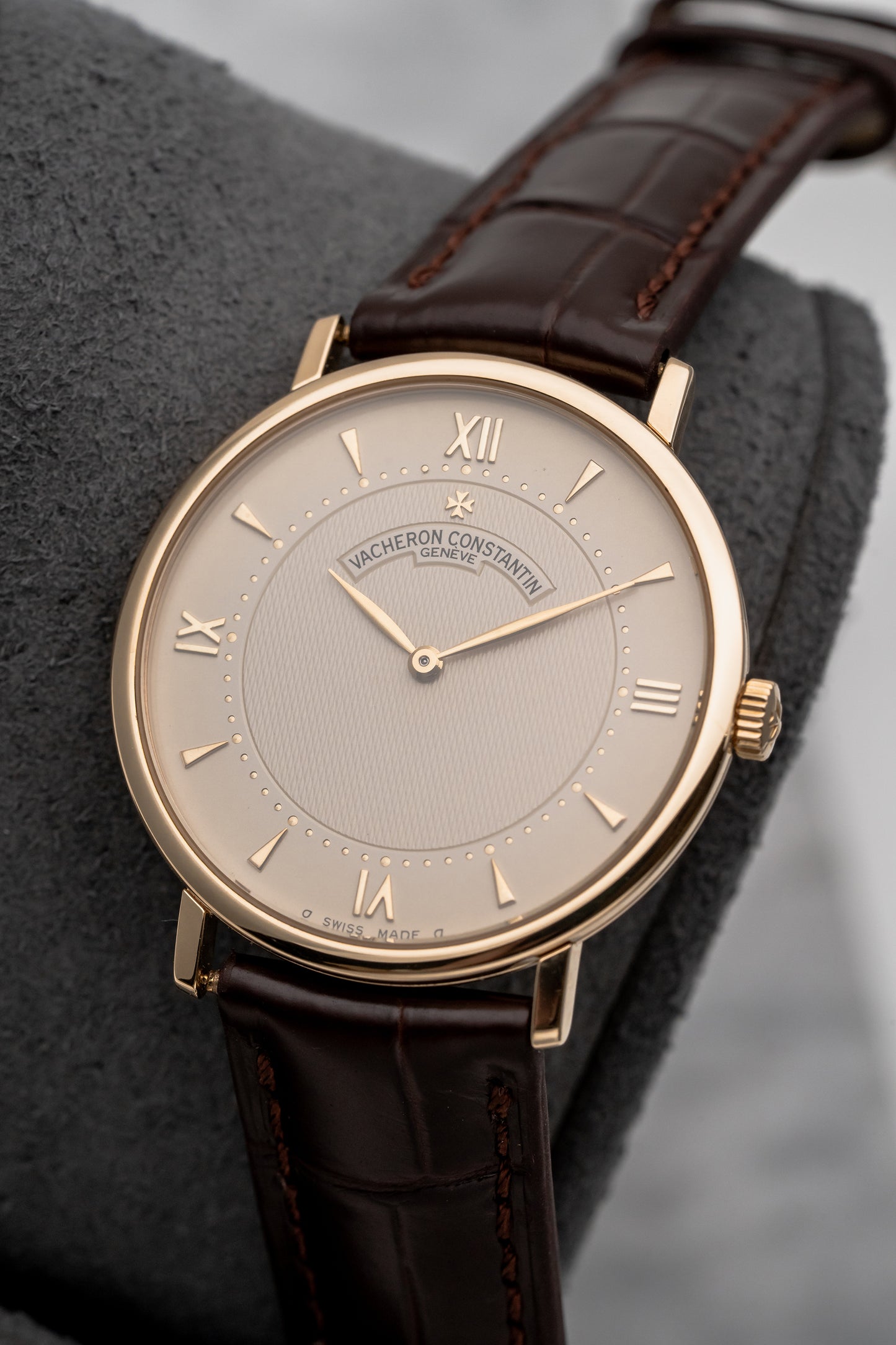 Vacheron Constantin Patrimony 31039 Roman Numerals Champagne Dial