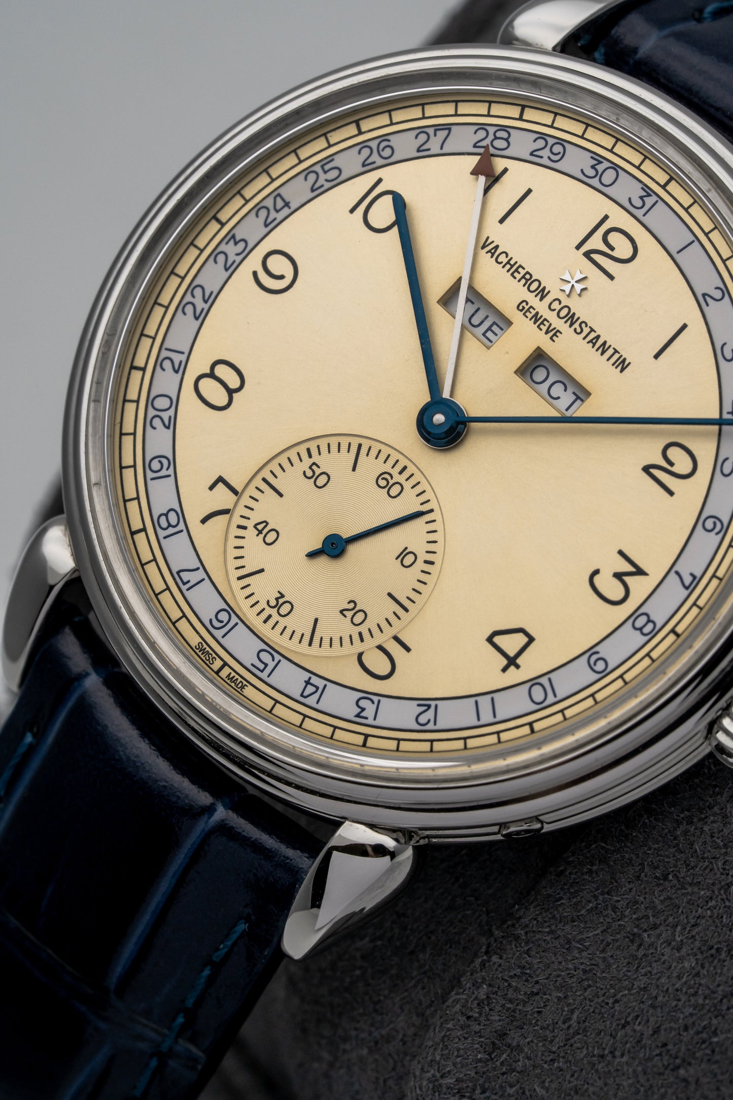Vacheron Constantin 3110V Triple Calendar 1942, Cream Dial