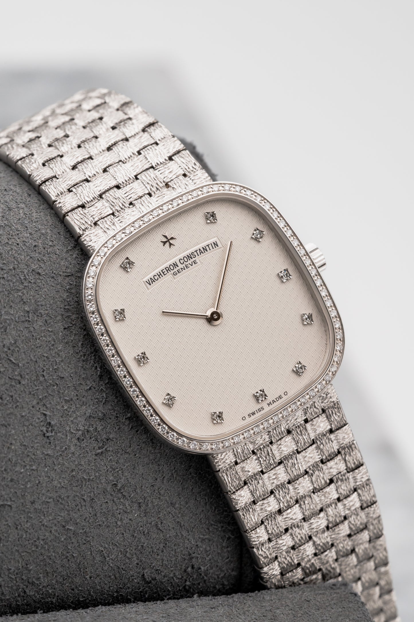 Vacheron Constantin Patrimony 31695/206G Silver Dial