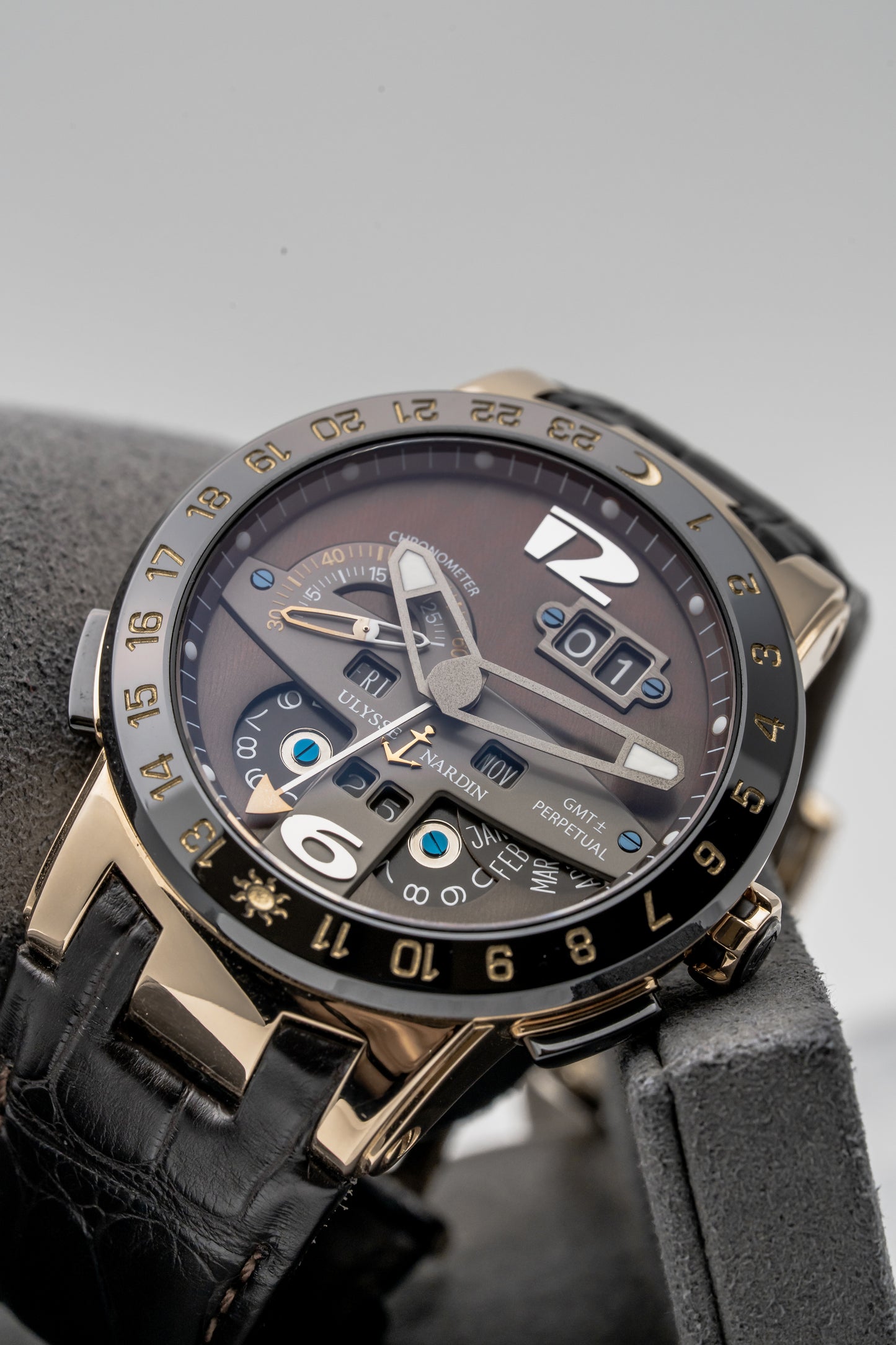Ulysse Nardin El Toro GMT Perpetual 322-00, Brown Dial