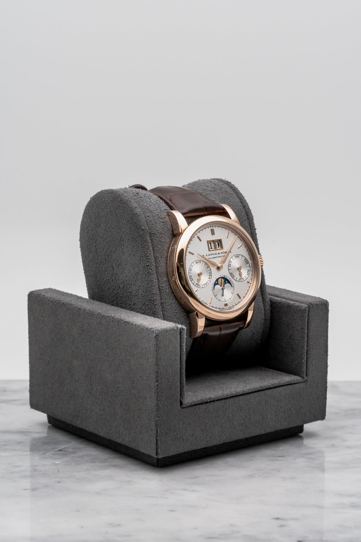 A. Lange & Söhne Saxonia Annual Calendar 330.032
