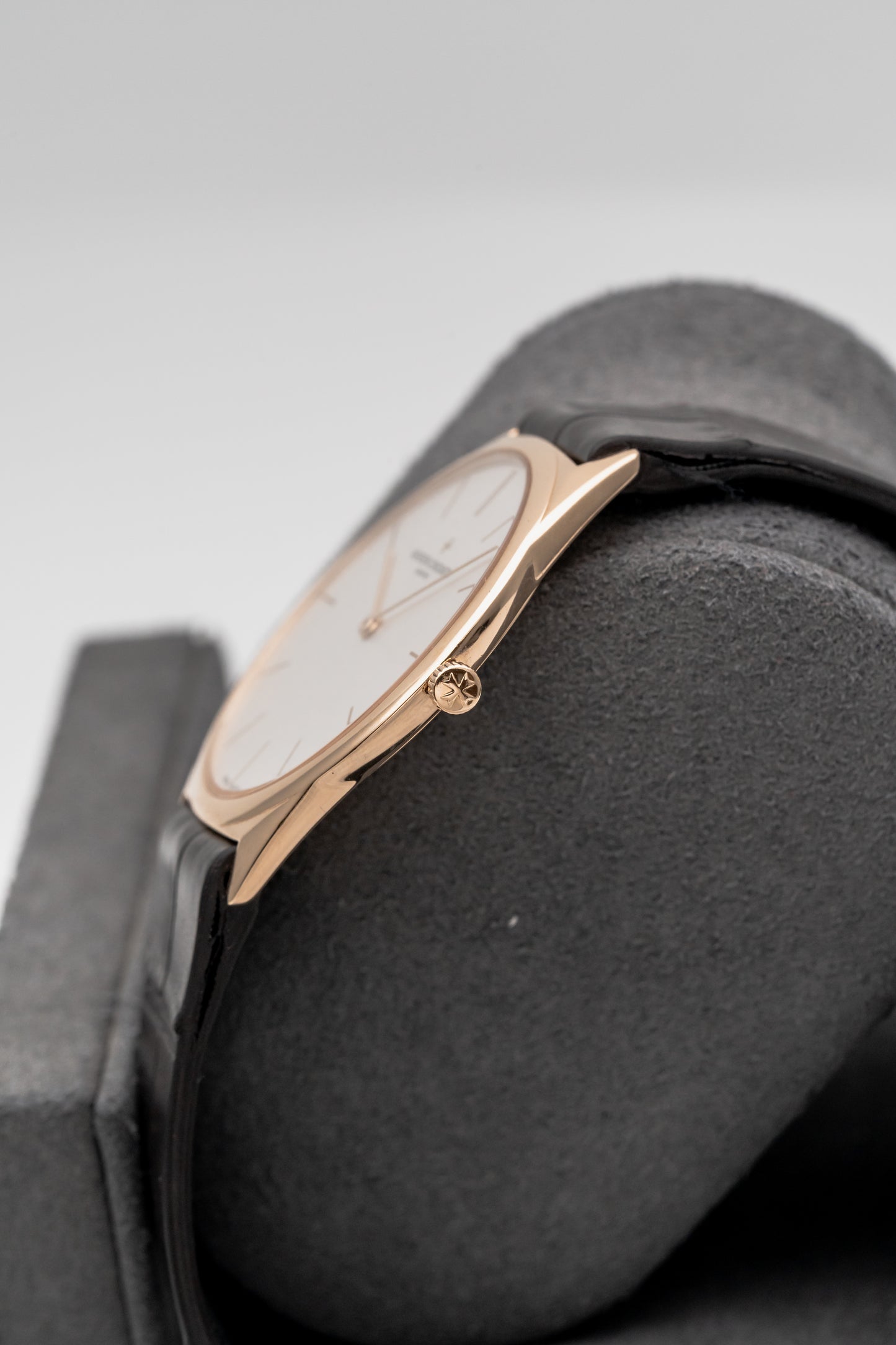 Vacheron Constantin Historiques Ultra-Fine 1955 33155/000R-9588 Silver Dial