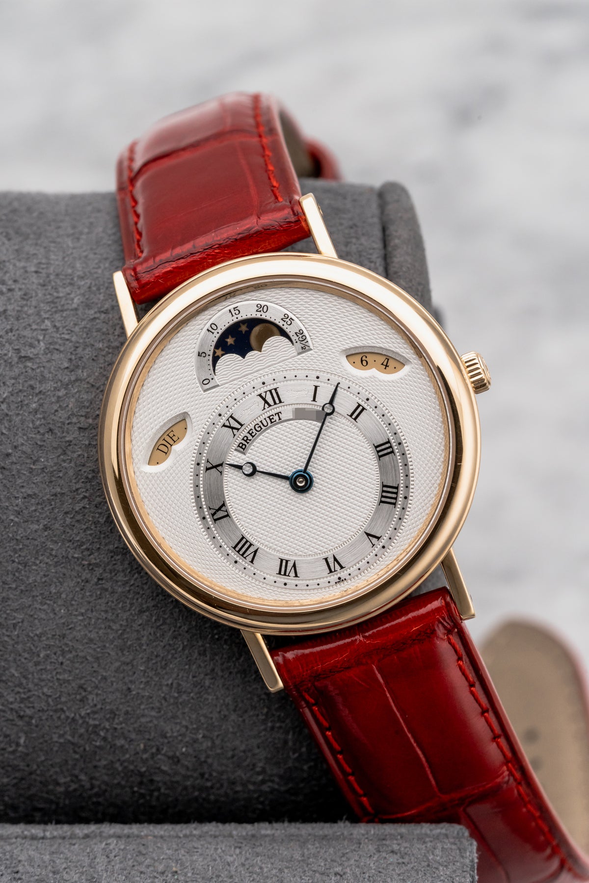 Breguet Classique Calendrier 3330BA Silver Guilloché Dial