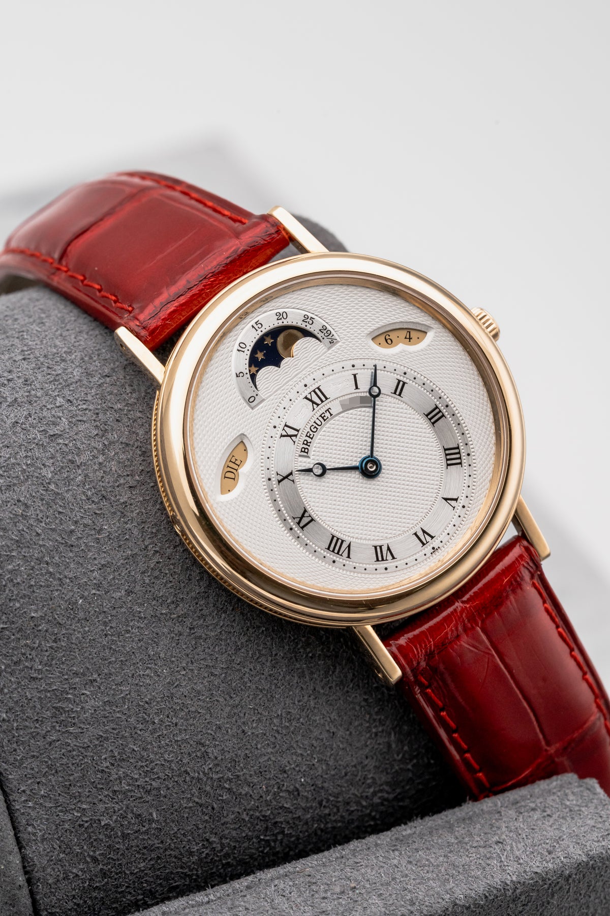 Breguet Classique Calendrier 3330BA Silver Guilloché Dial