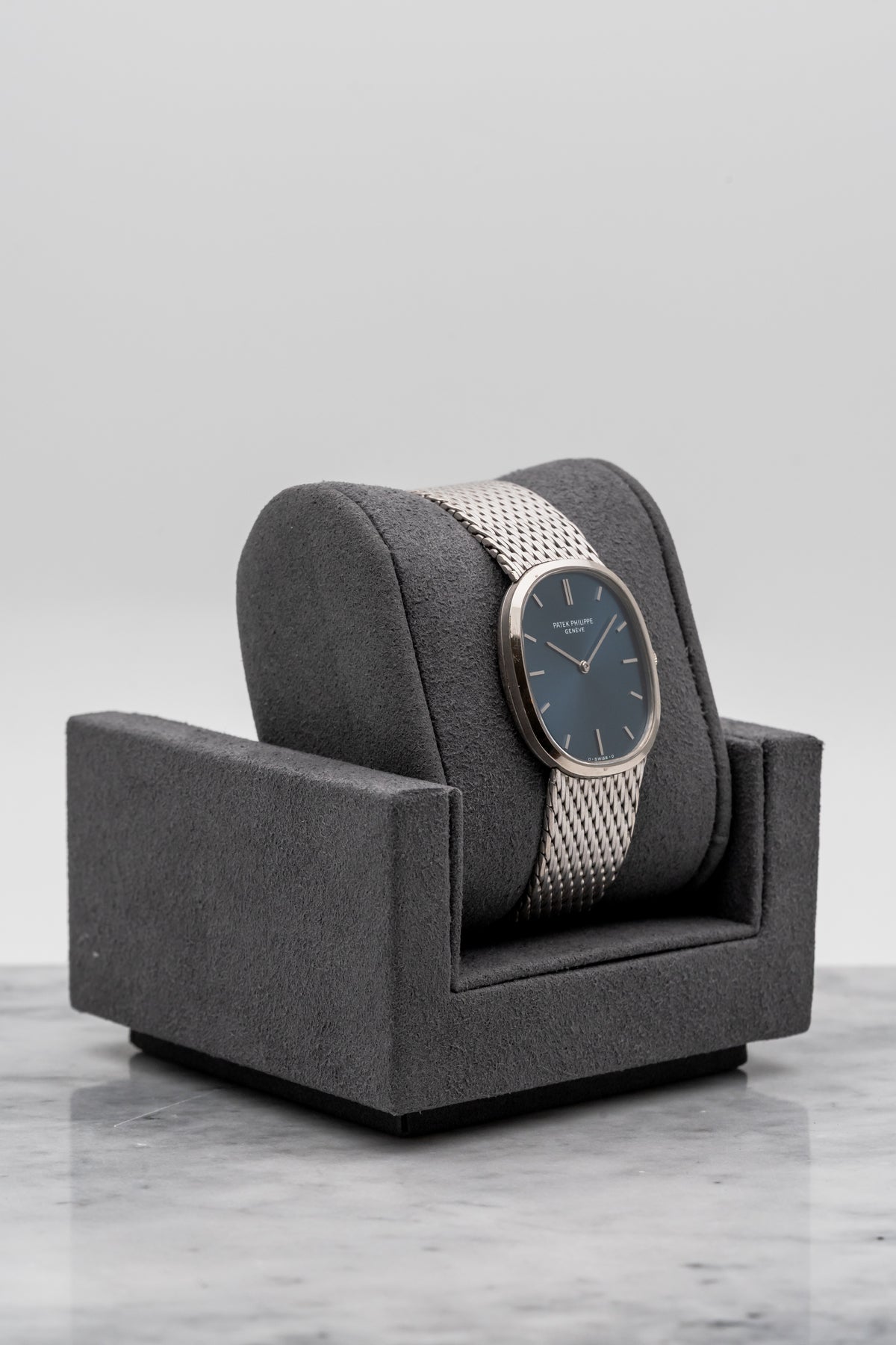 Patek Philippe Golden Ellipse 3548/1 Blue Dial