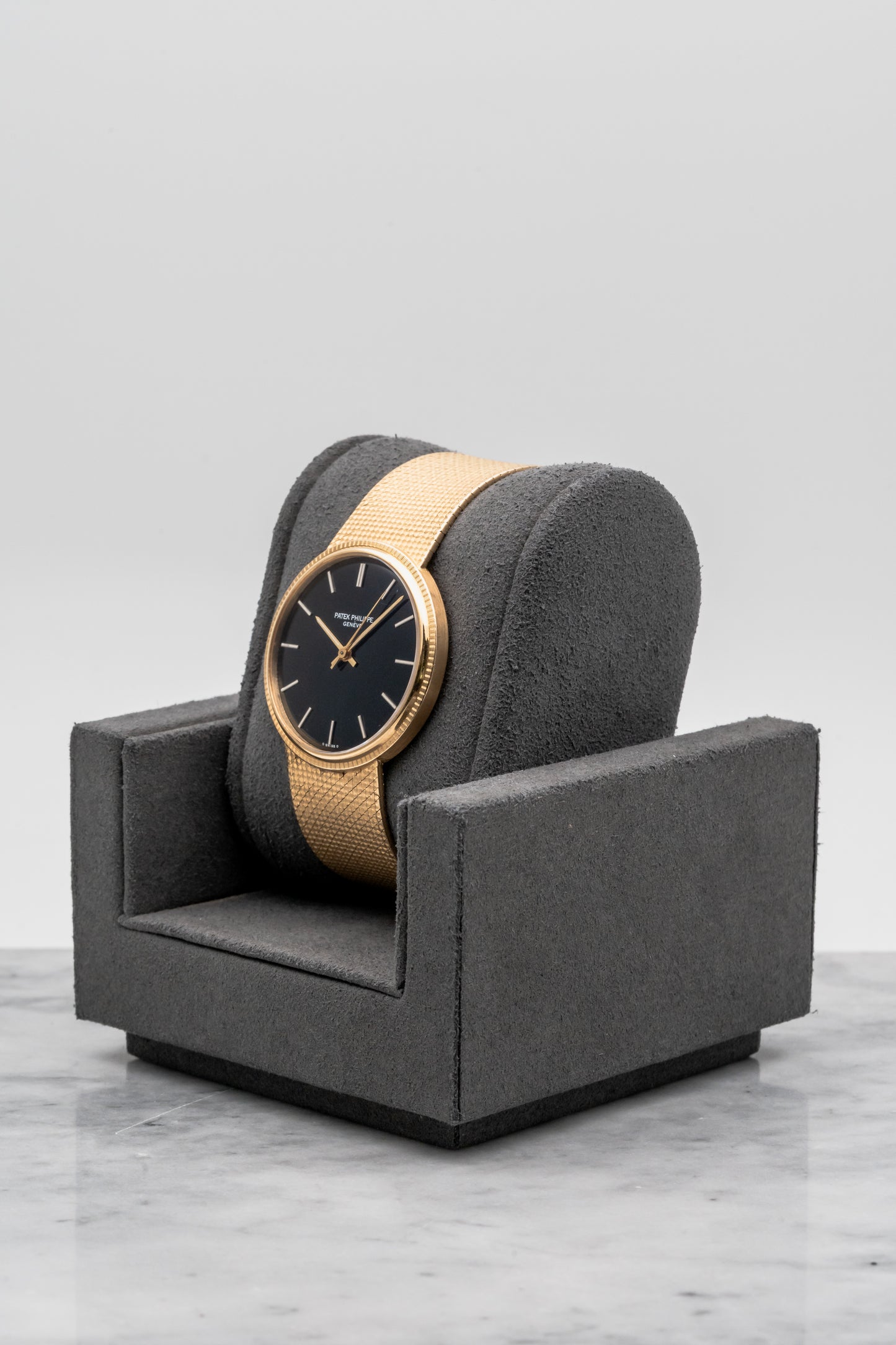 Patek Philippe Calatrava 3563J Black Dial