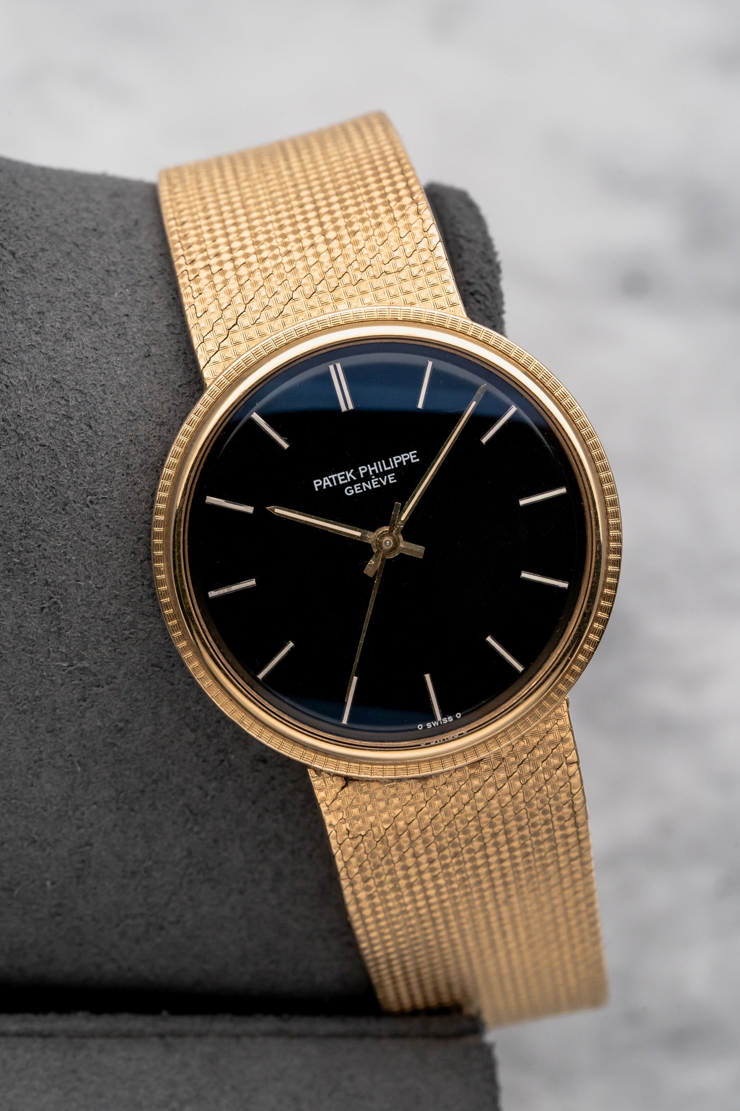 Patek Philippe Calatrava 3563J Black Dial
