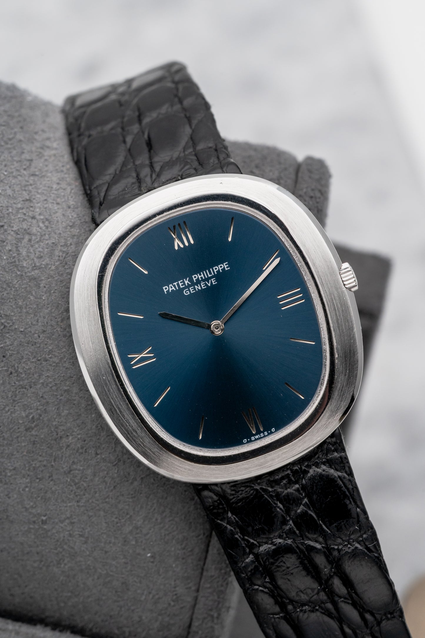 Patek Philippe Ellipse 3589G, Blue Dial