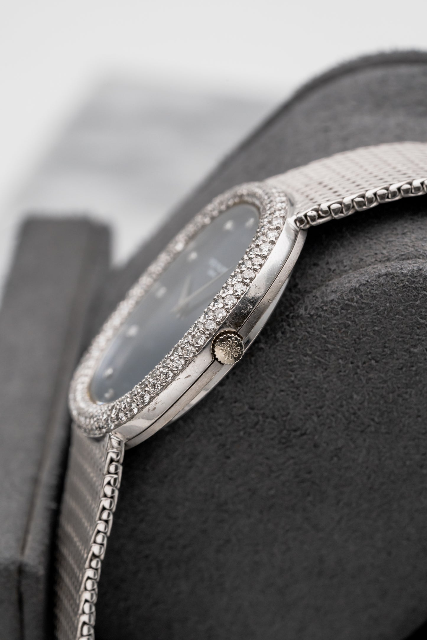 Patek Philippe Golden Ellipse 3609/1G Blue Dial