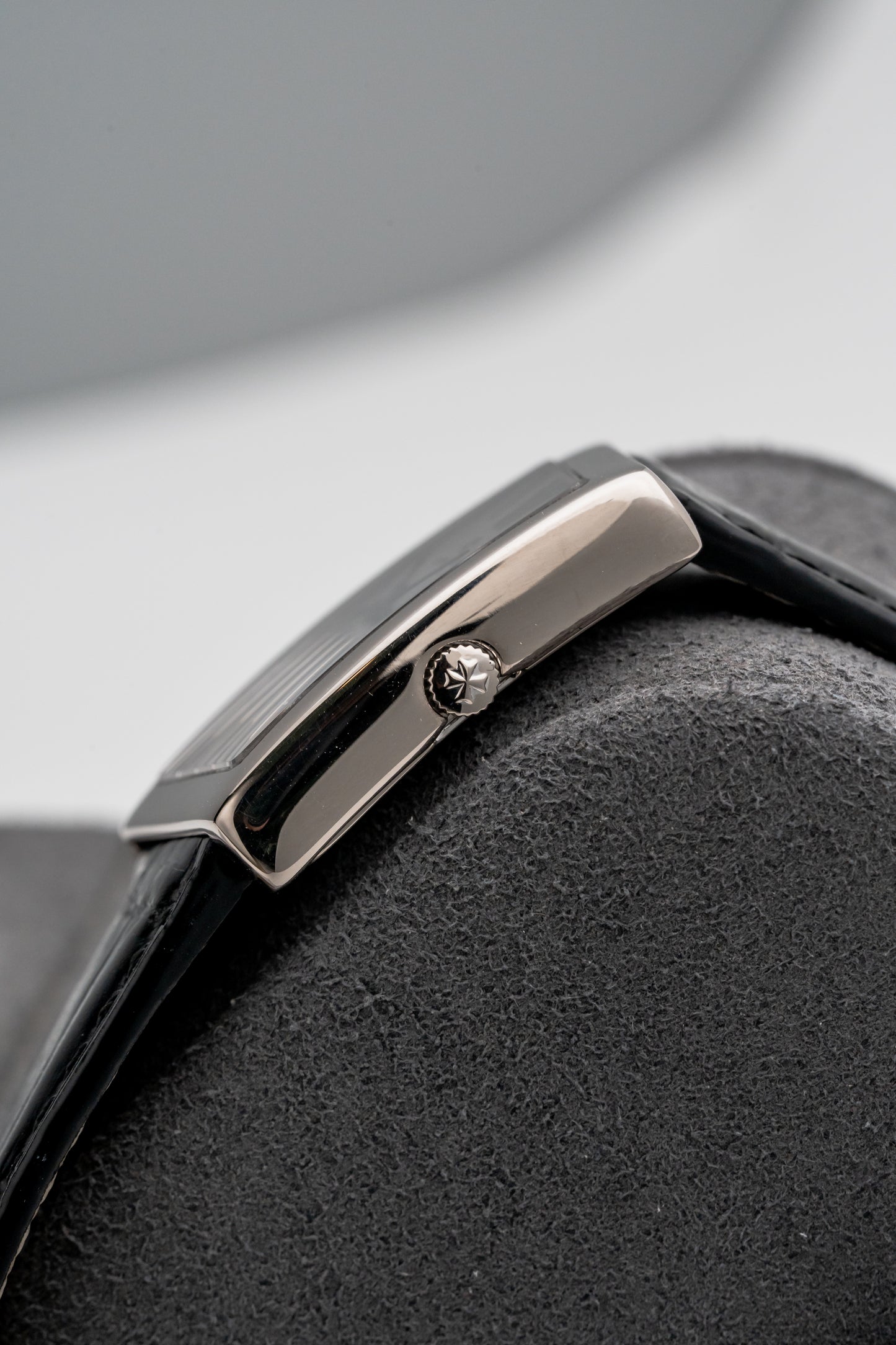 Vacheron Constantin 1972 Asymmetrical 37010G