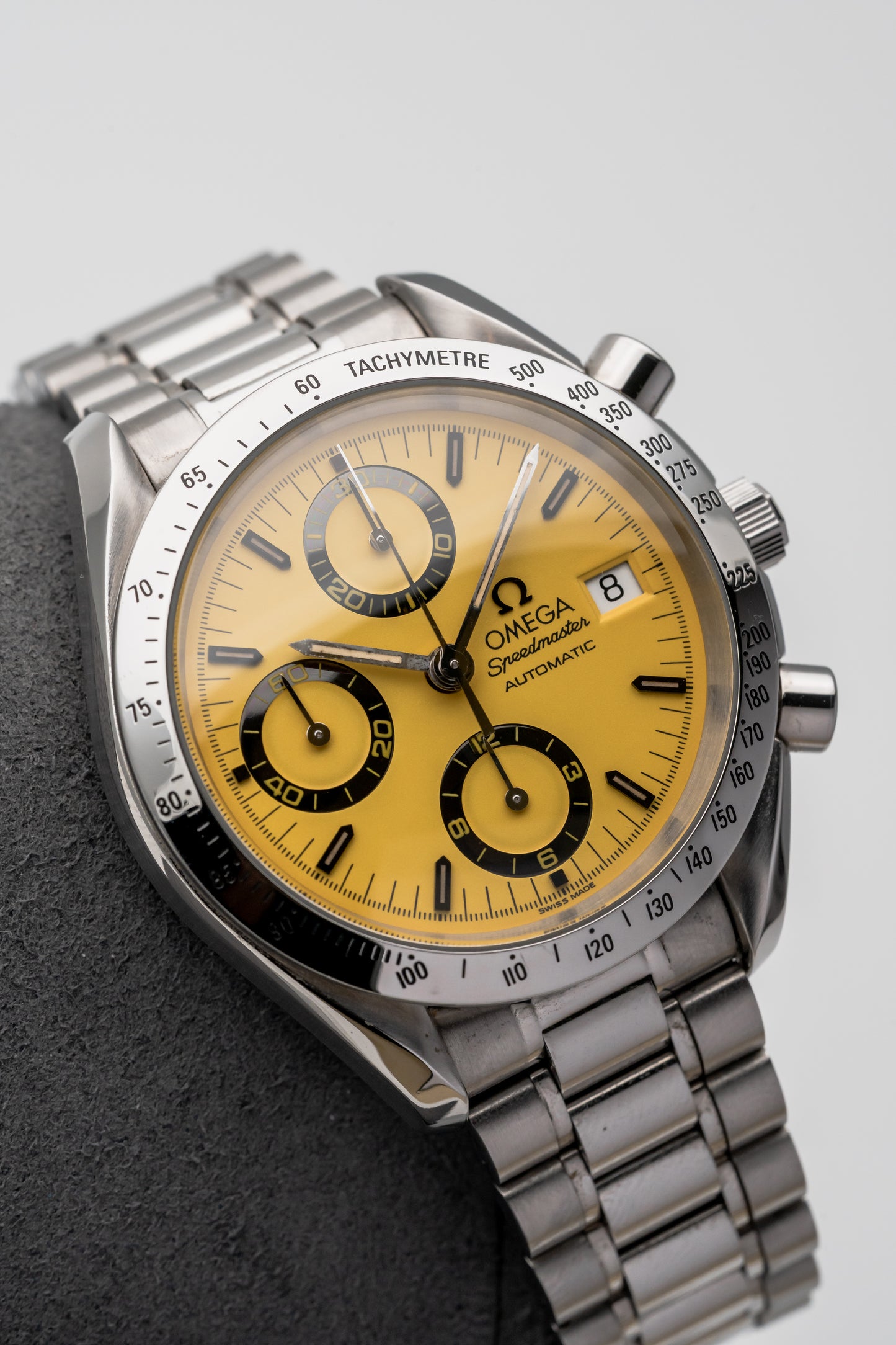 Omega Speedmaster Reduced Date 3511.12 "Michael Schumacher"
