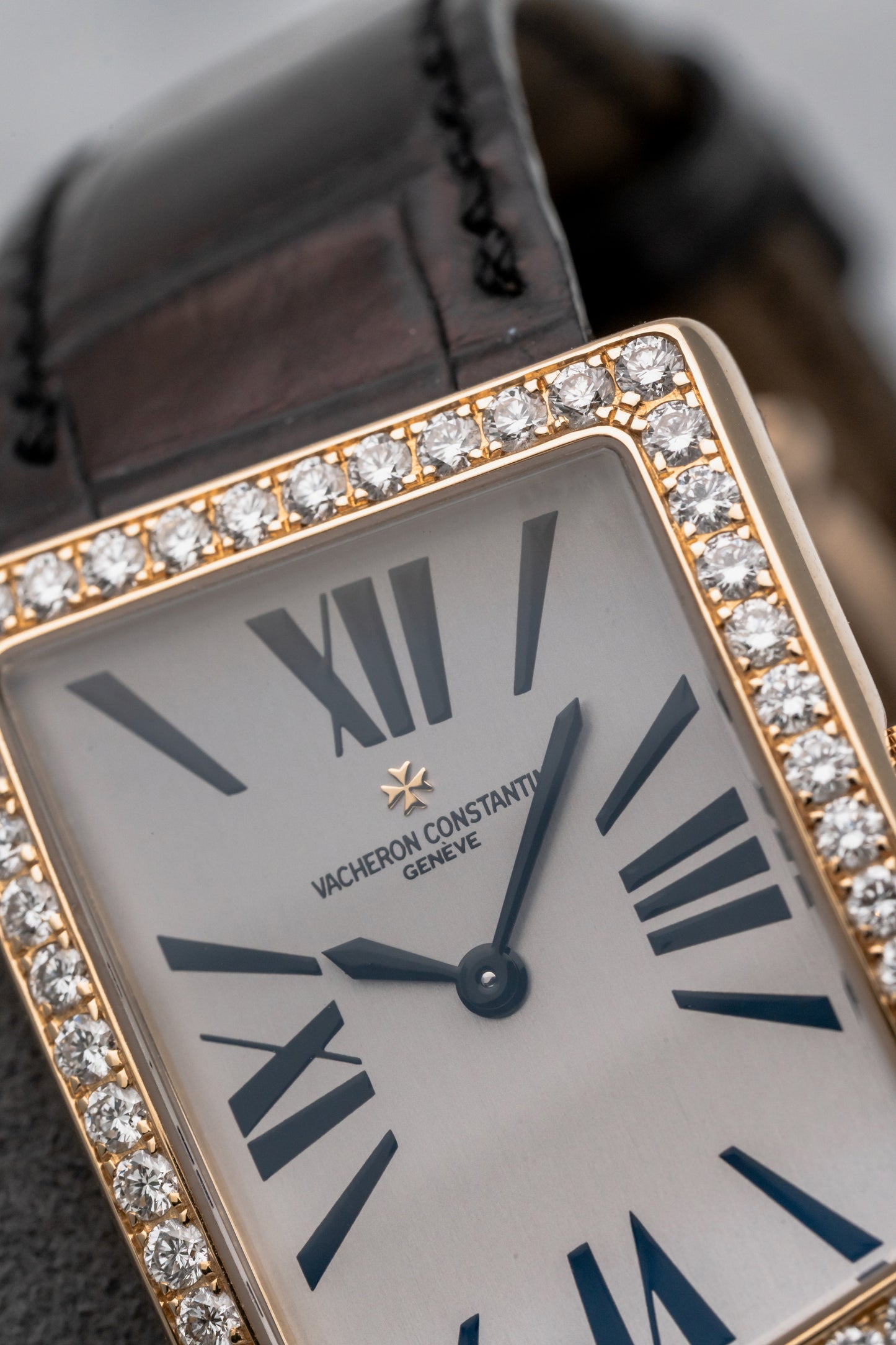 Vacheron Constantin 1972 Cambree 37510/000J Diamond