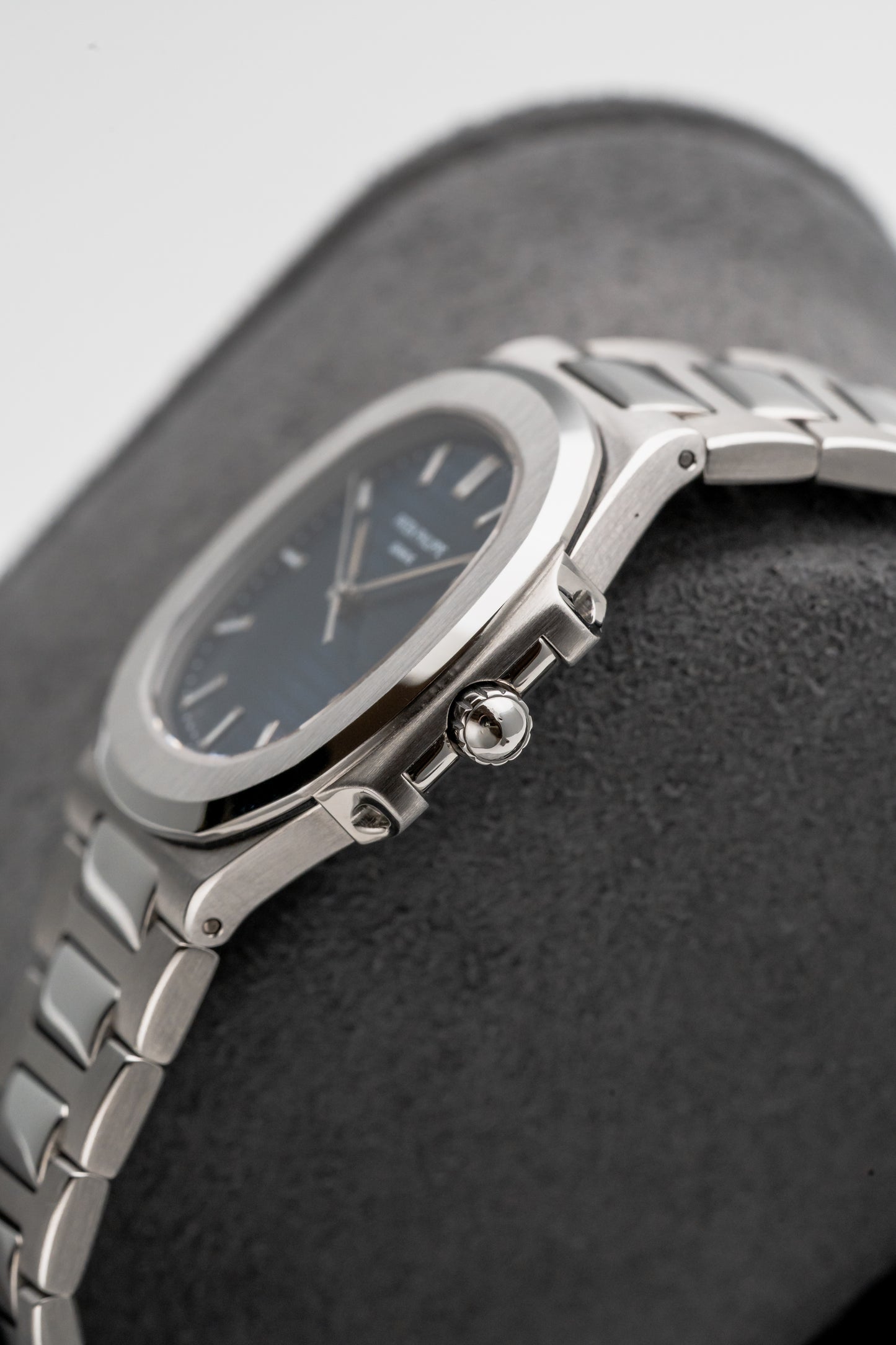 Patek Philippe Nautilus 3900/1A-001 Blue Dial