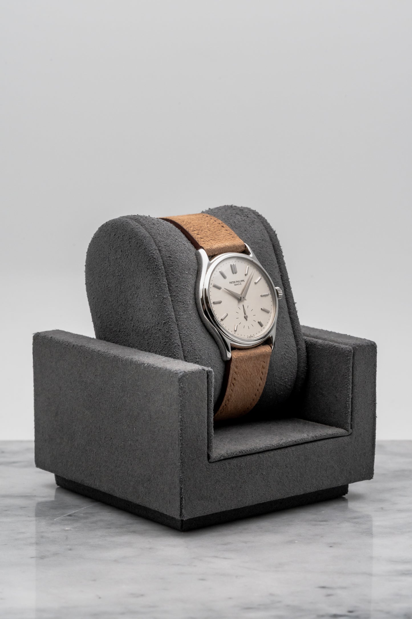 Patek Philippe Calatrava 3923A Silver Dial, Steel