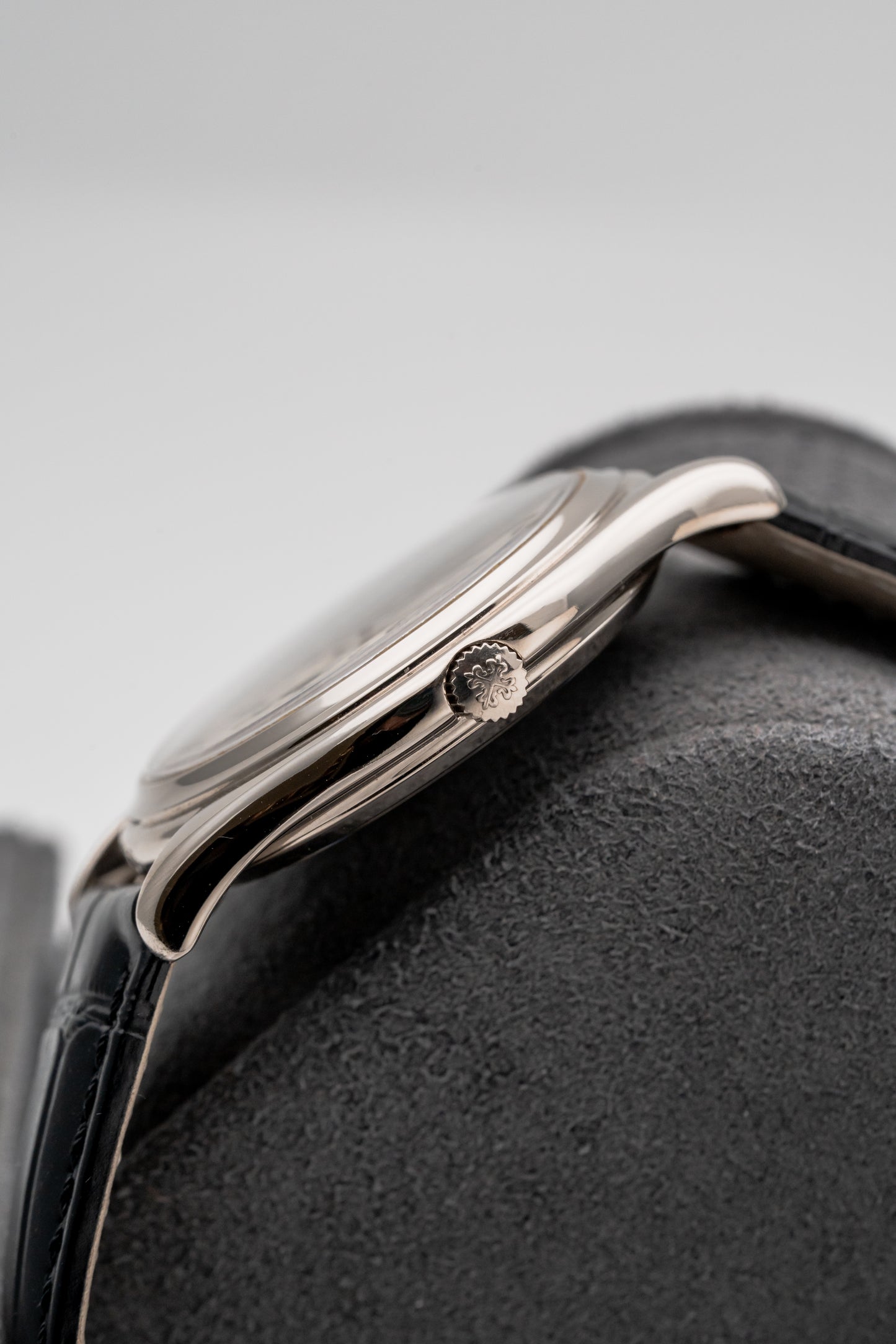 Patek Philippe Perpetual Calendar 3940G Silver Dial