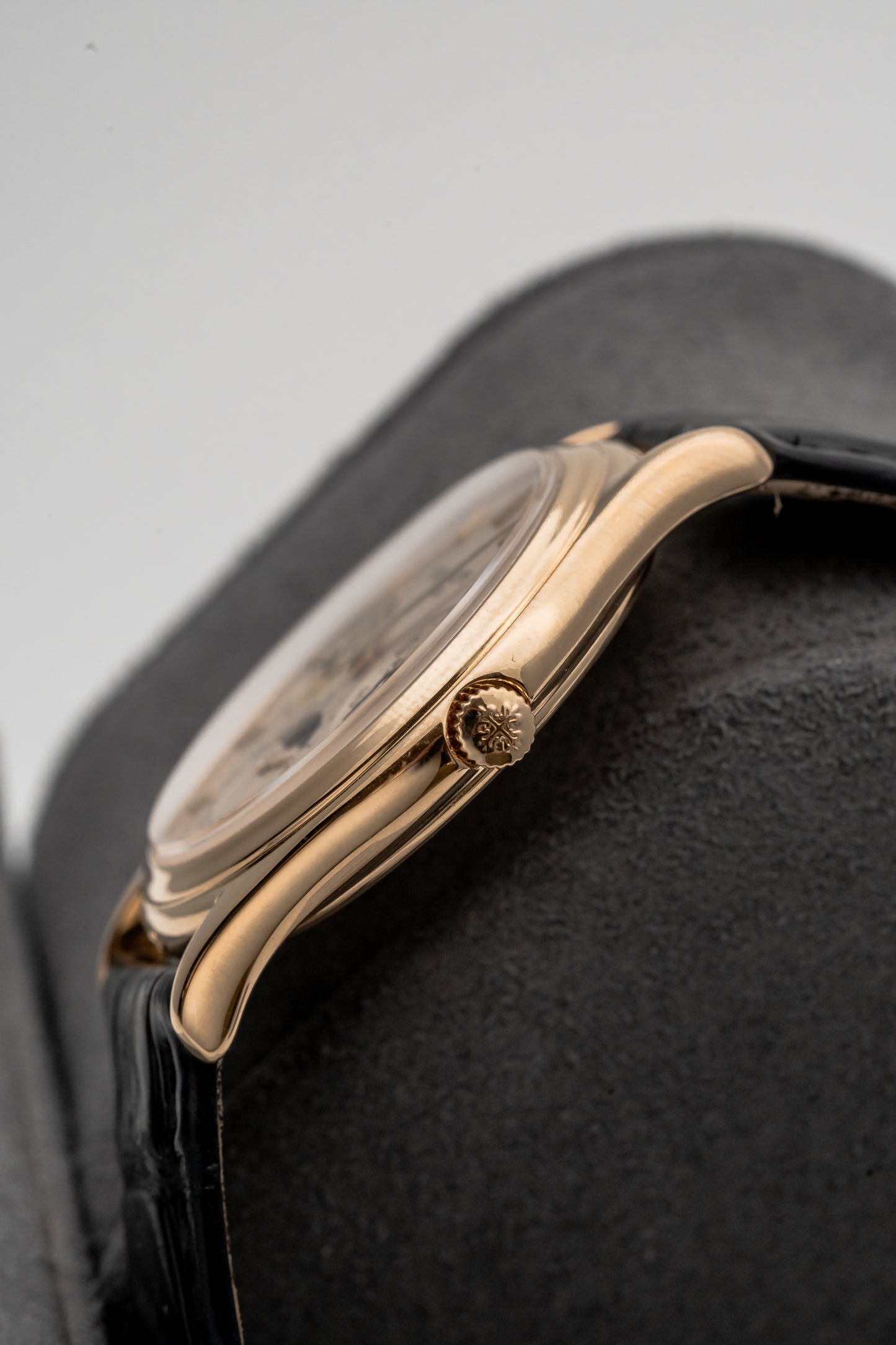 Patek Philippe Perpetual Calendar 3940J-001 Second Series