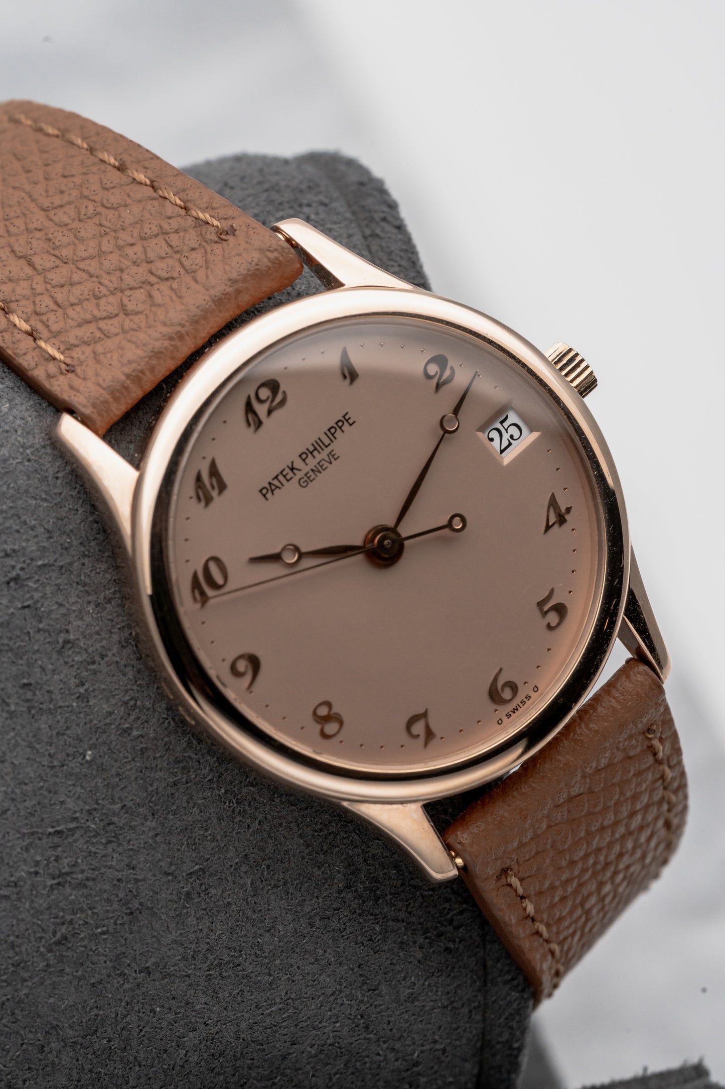 Patek Philippe Calatrava 3998R “Garrard” Salmon Dial