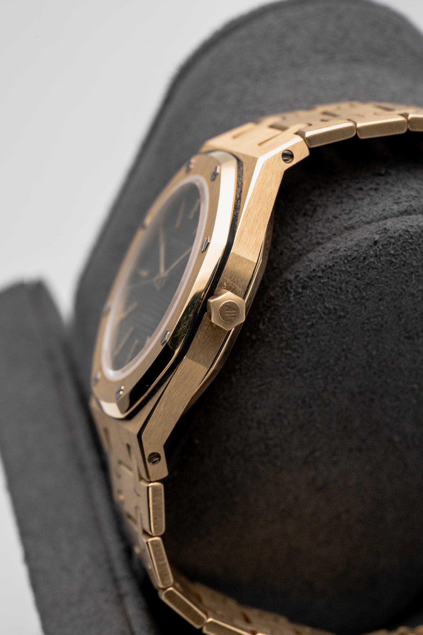 Audemars Piguet Royal Oak 4100BA Grey Petite Tapisserie Dial