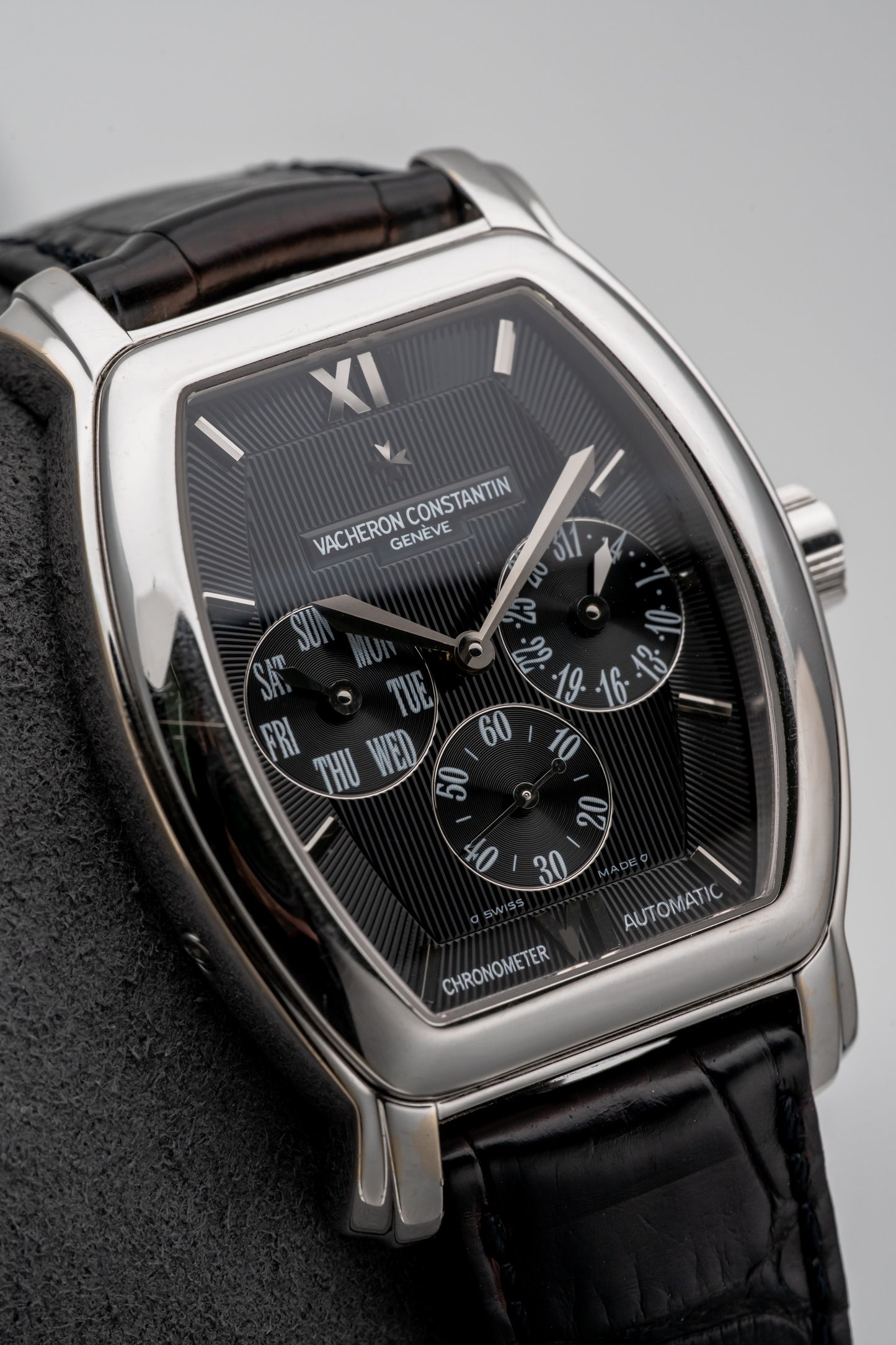 Vacheron Constantin Royal Eagle Chronograph 42008/000G Black Dial