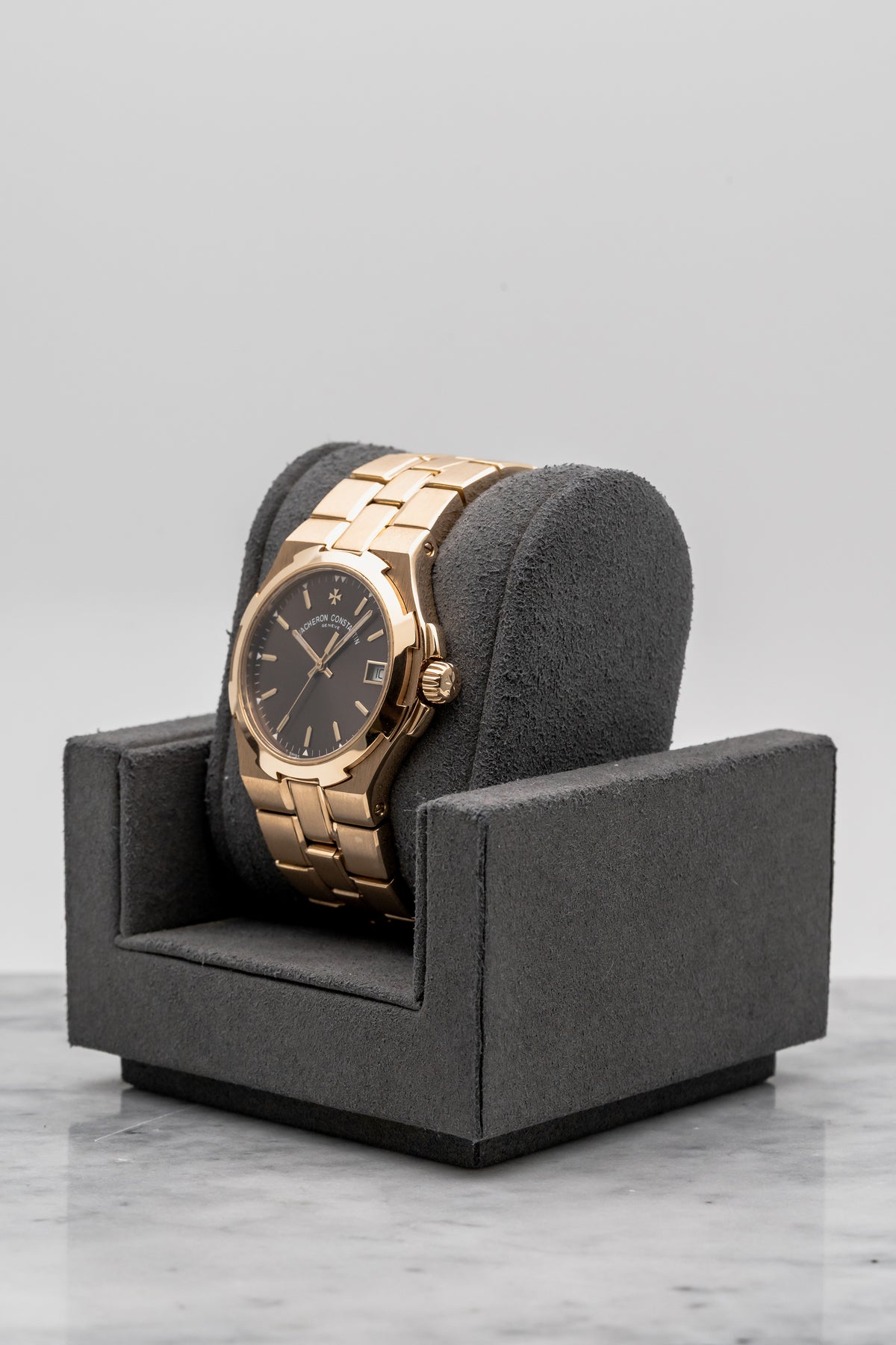 Vacheron Constantin Overseas 42040/423J-8467 Chocolate Dial
