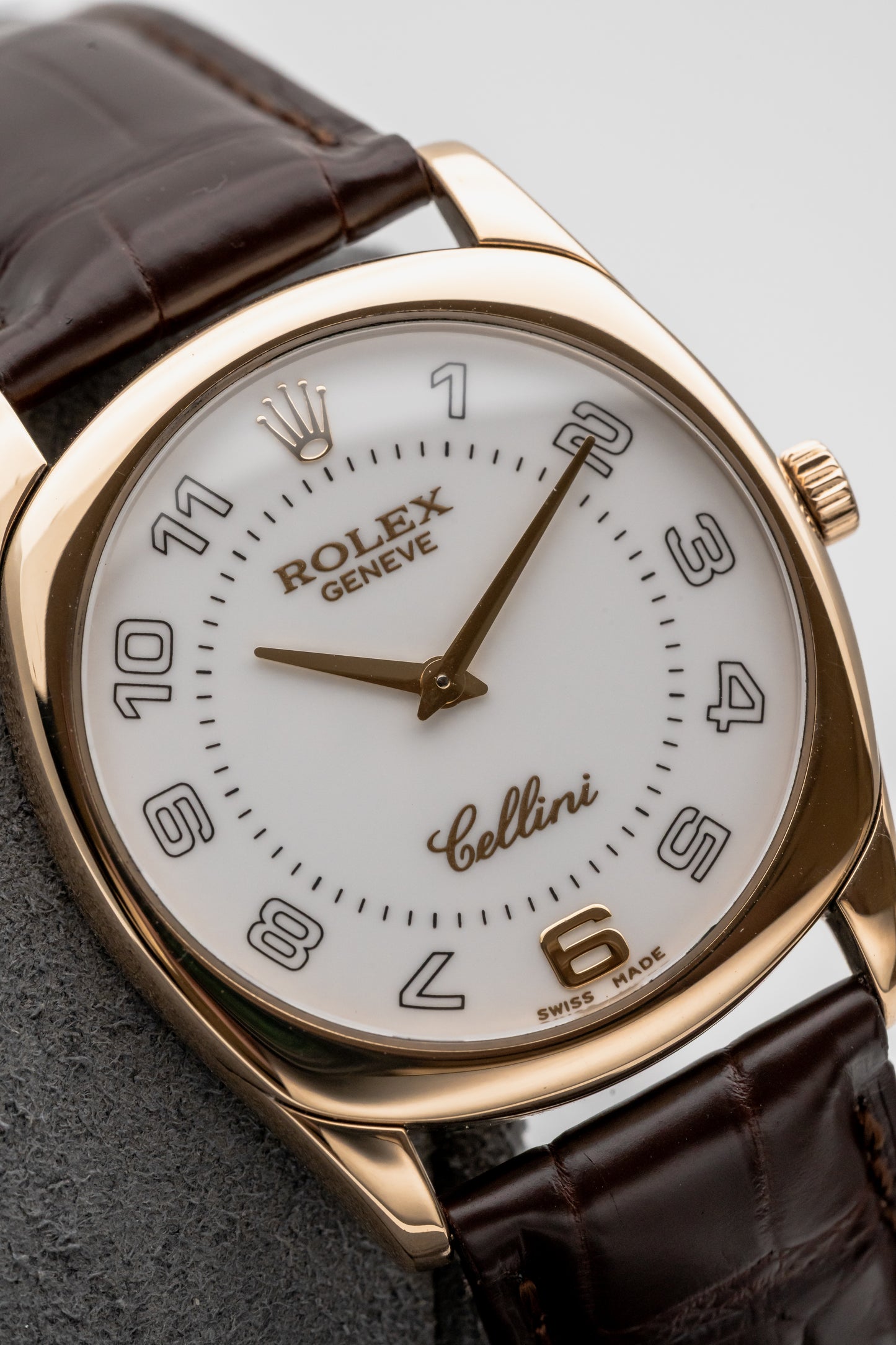 Rolex Cellini Danaos 4233/8 Yellow Gold