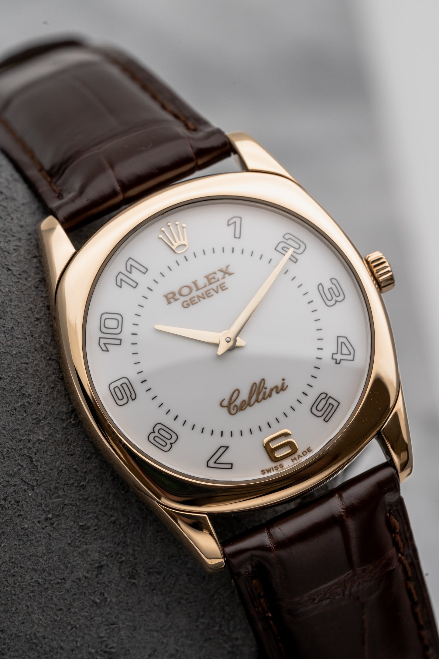 Rolex Cellini Danaos 4233/8 Yellow Gold