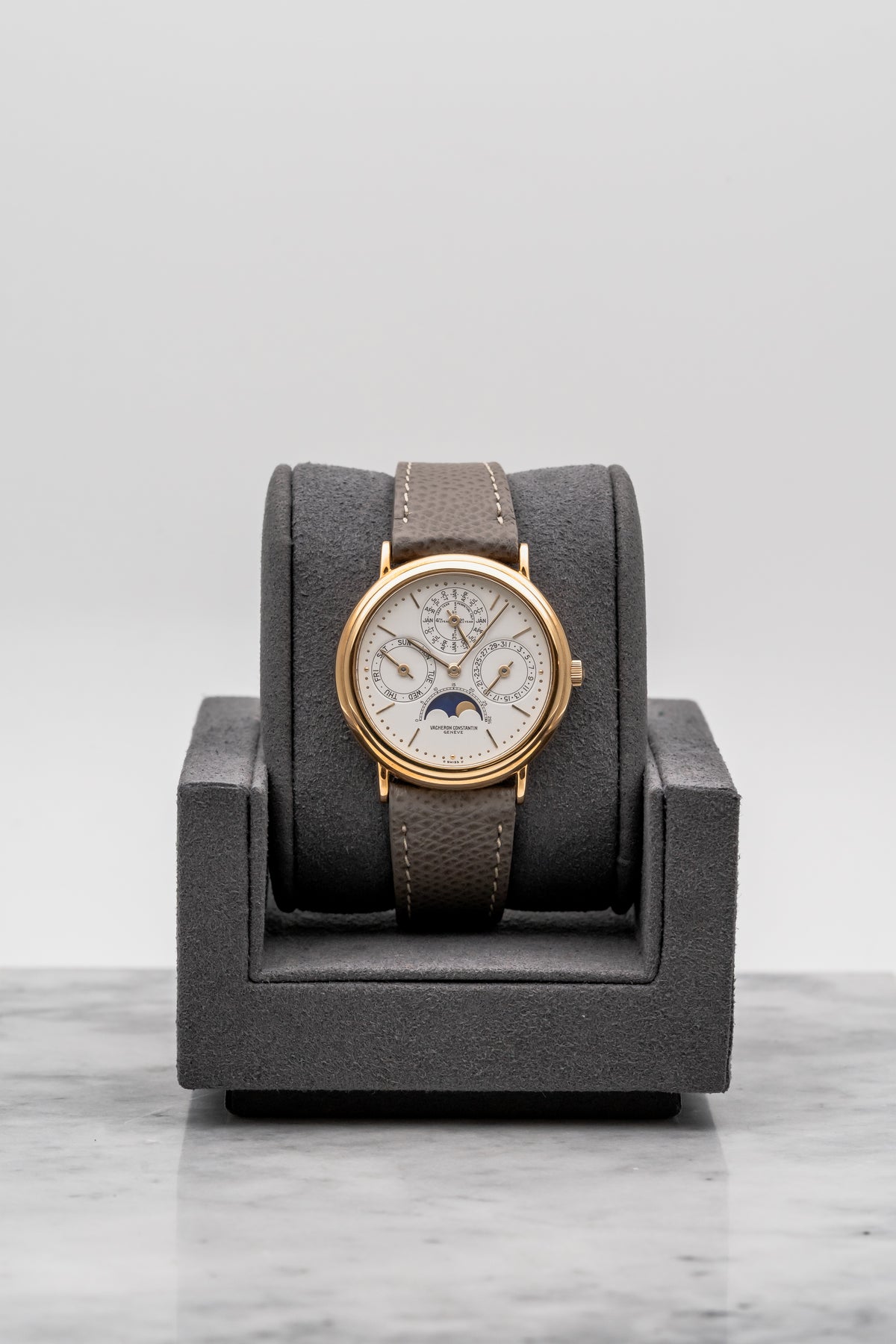 Vacheron Constantin Perpetual Calendar 43031/000J Silver Dial