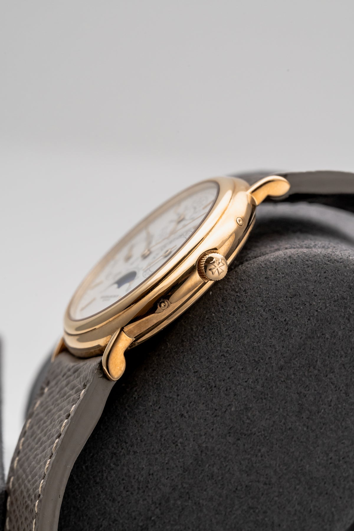 Vacheron Constantin Perpetual Calendar 43031/000J Silver Dial