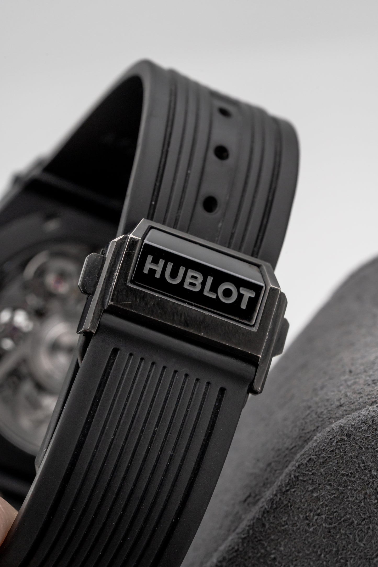 Hublot Big Bang Unico Black Magic 441.CI.1171.RX, Skeleton Dial