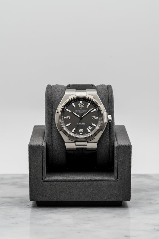 Vacheron Constantin Overseas 47040/000W-9500 – Titanium/Steel, Black Dial