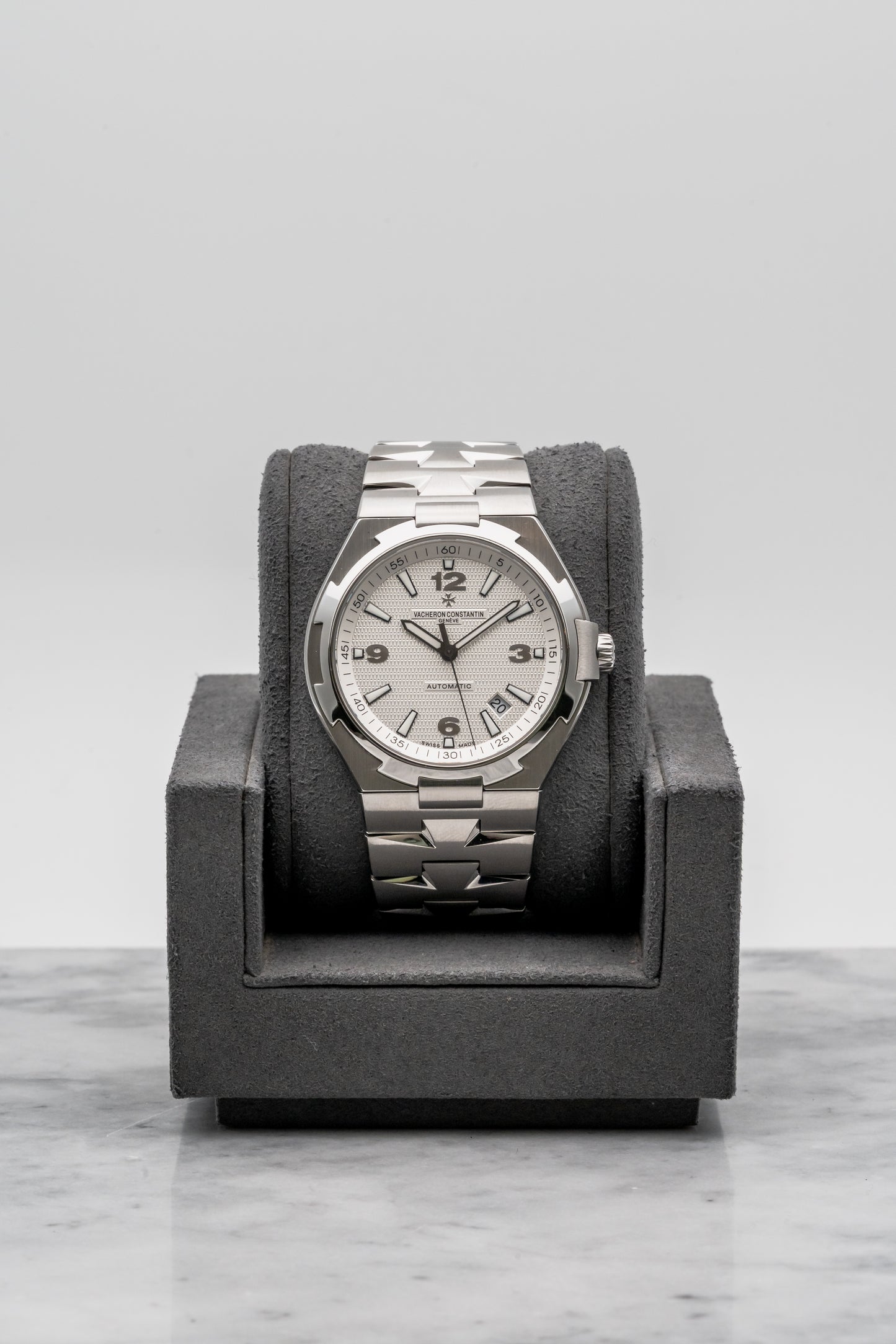 Vacheron Constantin Overseas 47040/B01A-9093
