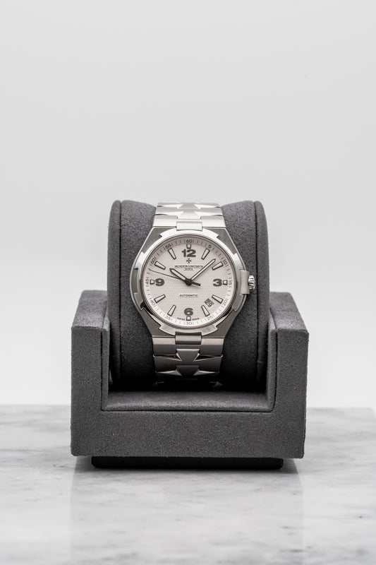 Vacheron Constantin Overseas 47040/B01A-9093 White Dial