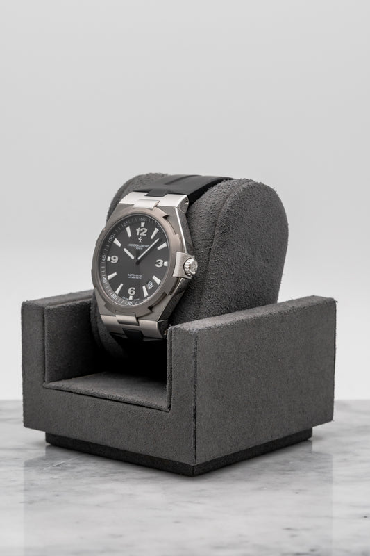 Vacheron Constantin Overseas 47040/000W-9500 Grey Dial
