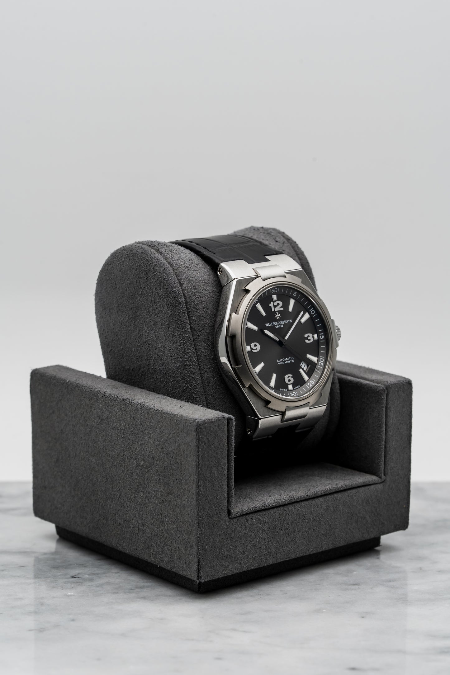 Vacheron Constantin Overseas Automatic 47040/000W-9500 Titanium/Steel, Black Dial
