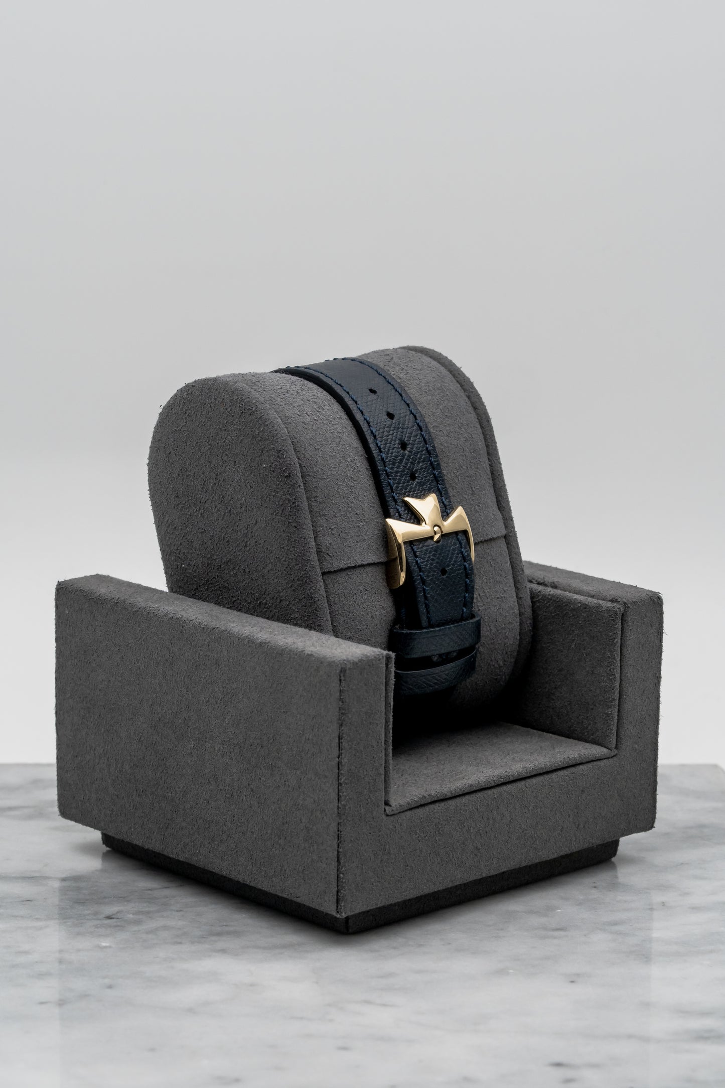 Vacheron Constantin Historiques Chronograph 47101/000J Yellow Gold, Silver Dial