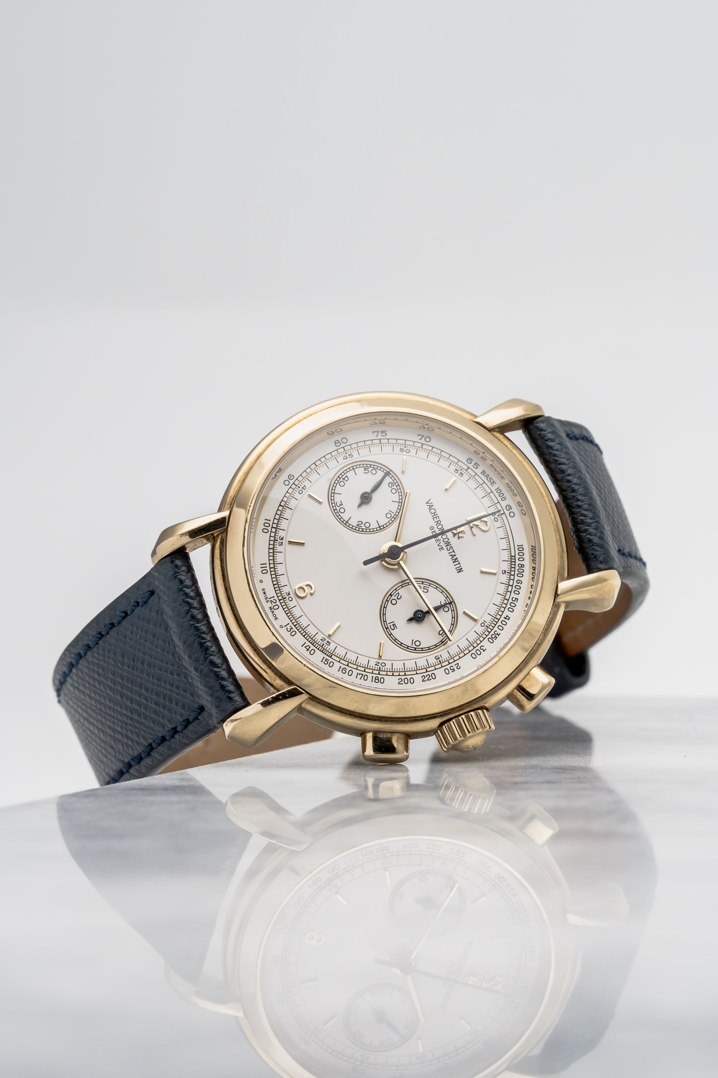Vacheron Constantin Historiques Chronograph 47101/000J Yellow Gold, Silver Dial