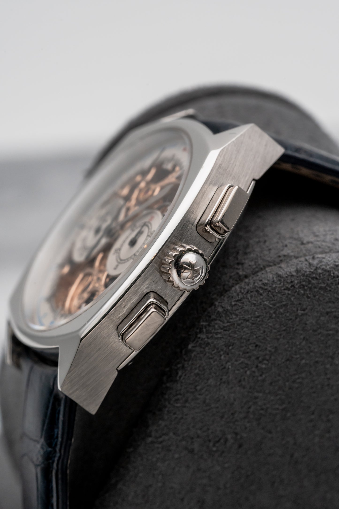Vacheron Constantin Medicus Chronograph 47151/000P Openworked (Limited to 10 Pieces)